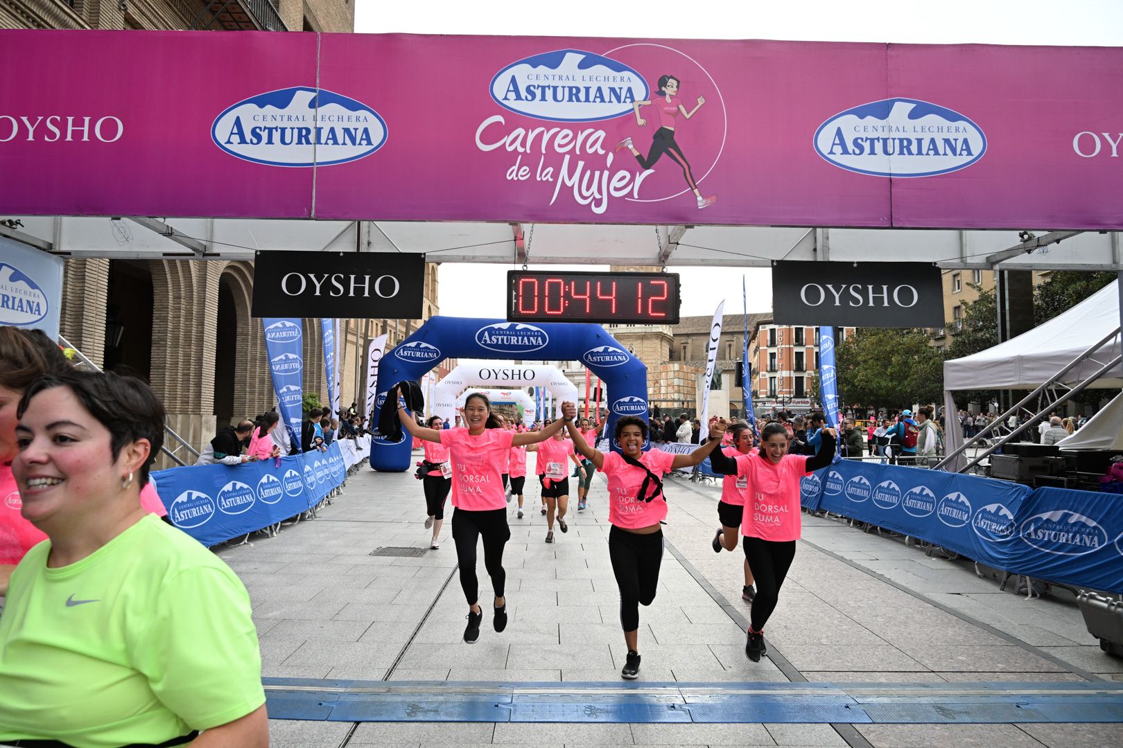 Todas las fotos de la Carrera de la Mujer de Zaragoza 2023. 5342