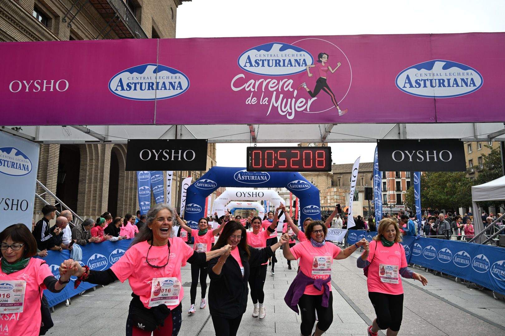 Todas las fotos de la Carrera de la Mujer de Zaragoza 2023. 5827