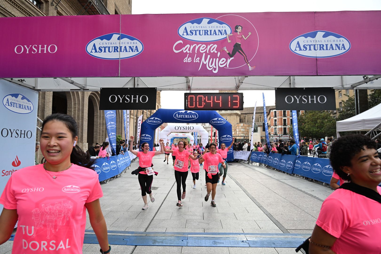 Todas las fotos de la Carrera de la Mujer de Zaragoza 2023. 5344