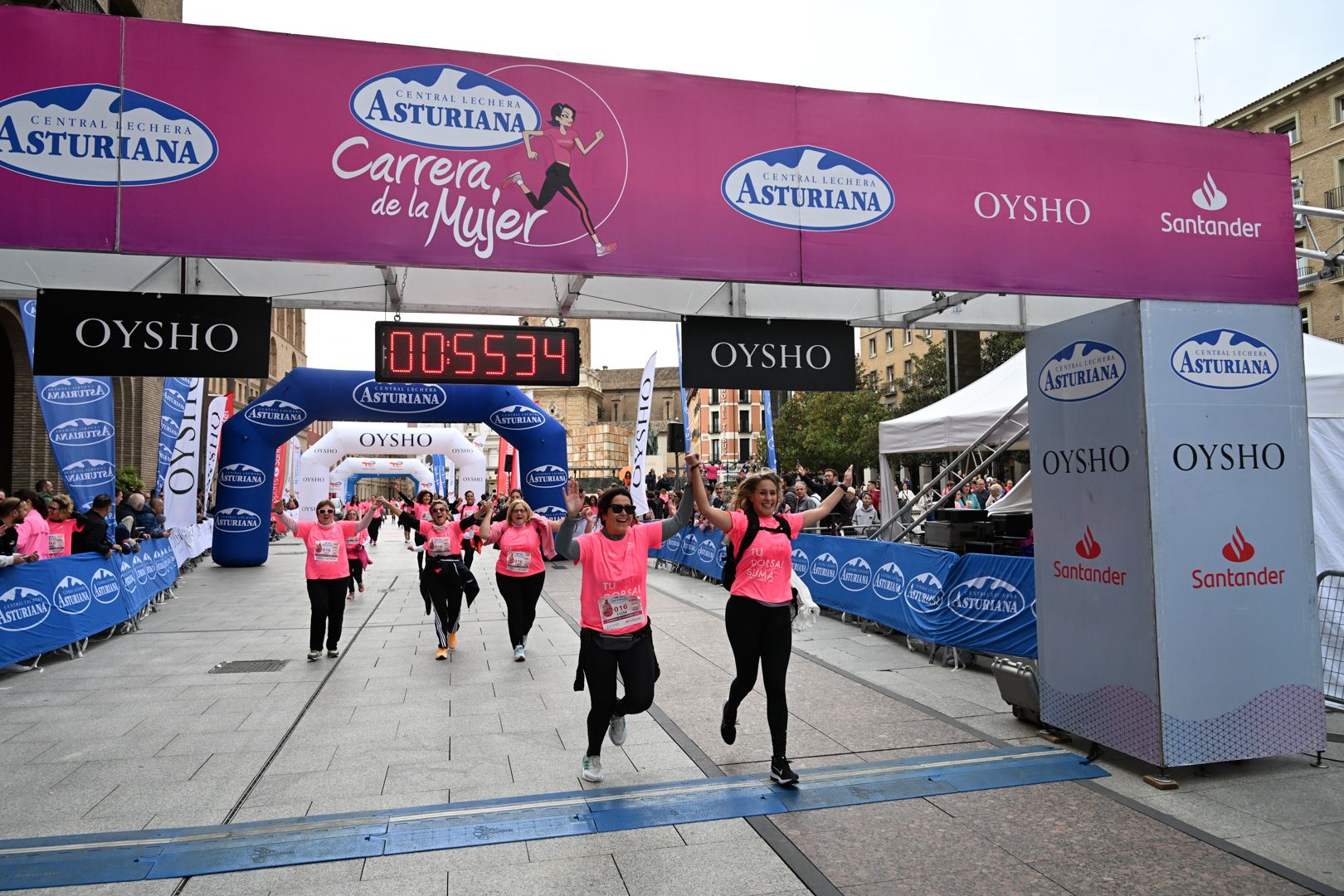 Todas las fotos de la Carrera de la Mujer de Zaragoza 2023. 6029