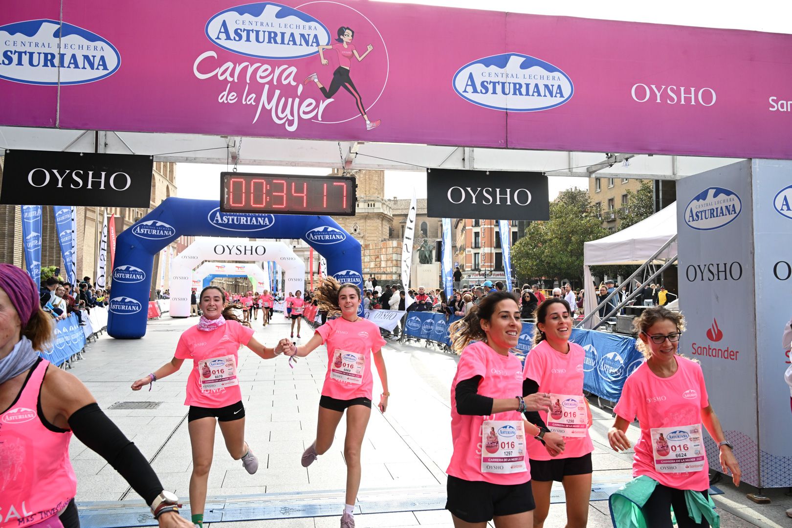 Todas las fotos de la Carrera de la Mujer de Zaragoza 2023. 4628