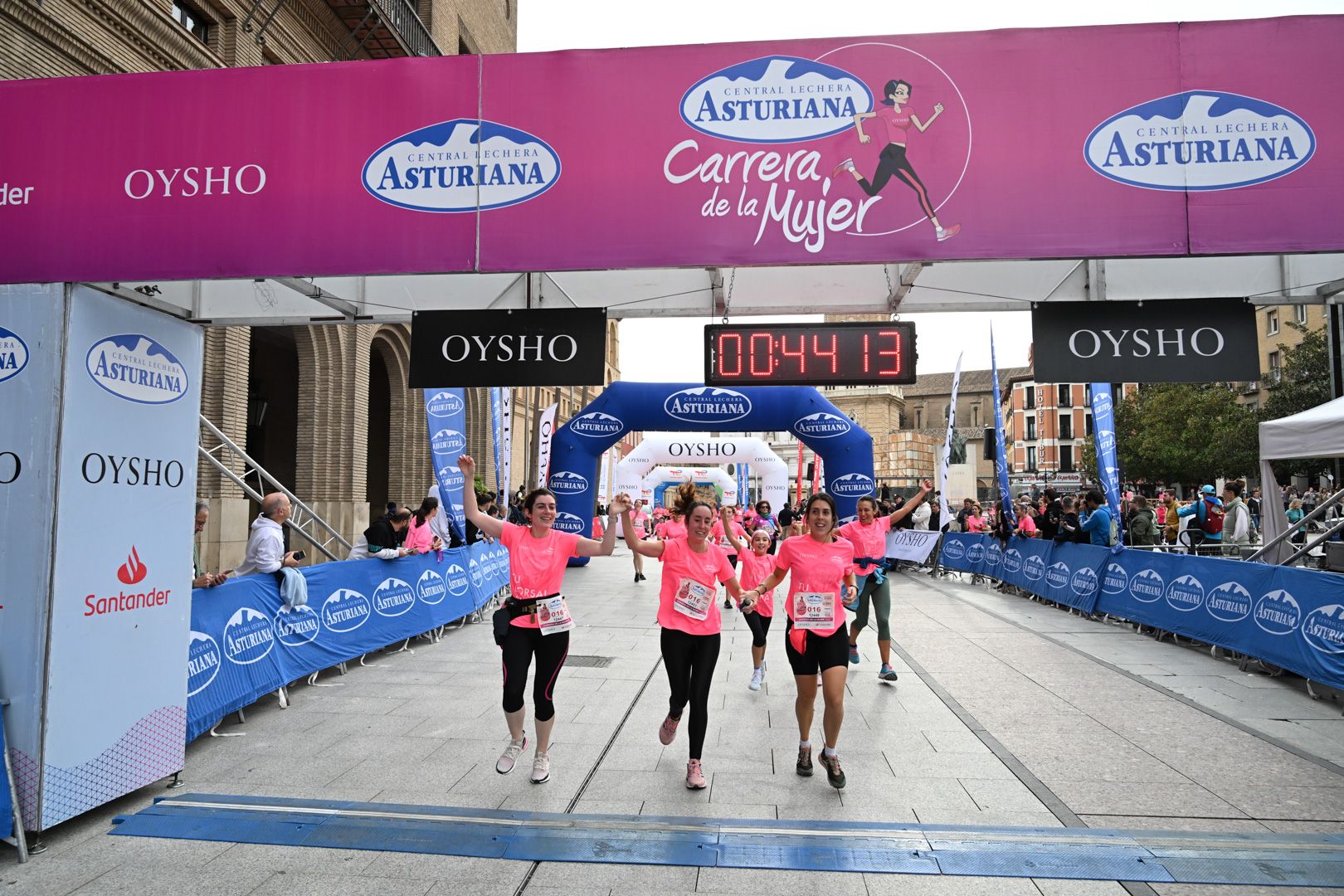 Todas las fotos de la Carrera de la Mujer de Zaragoza 2023. 5345