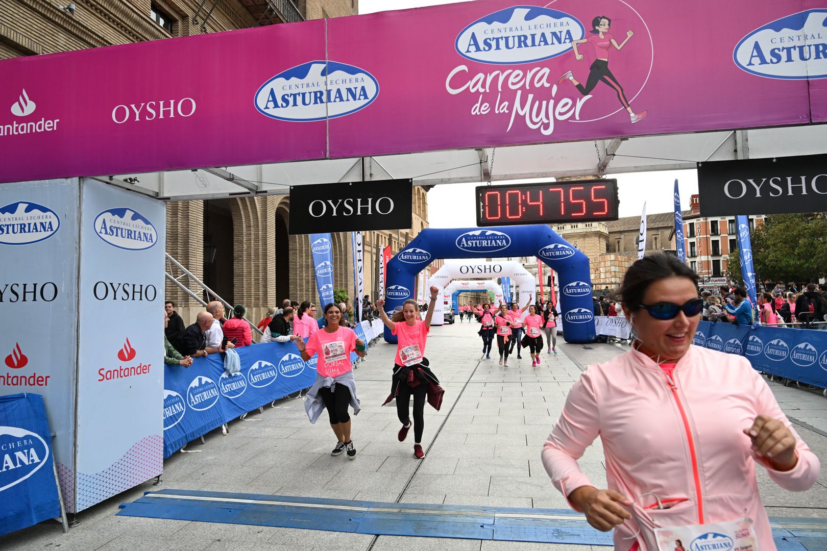 Todas las fotos de la Carrera de la Mujer de Zaragoza 2023. 5591
