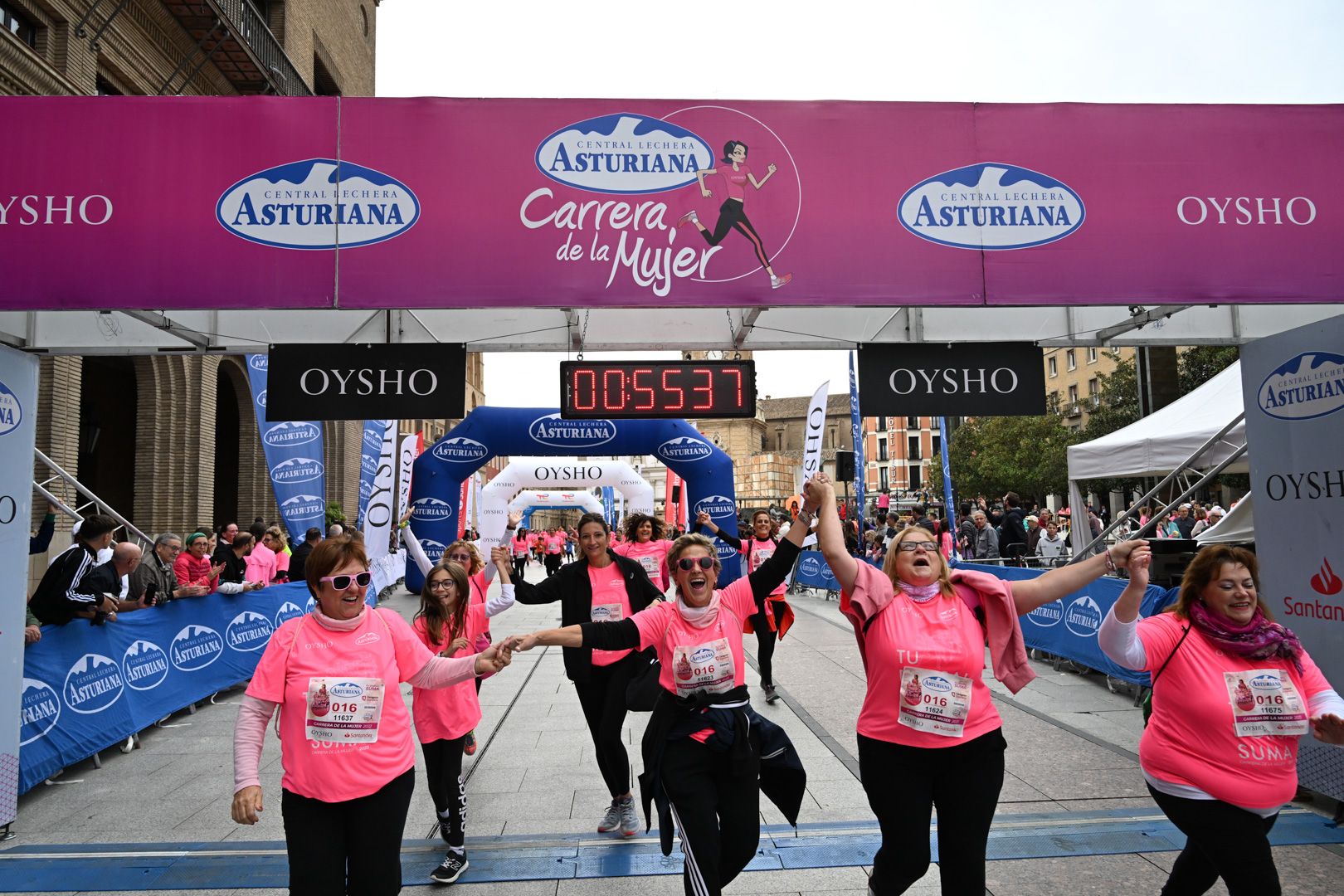 Todas las fotos de la Carrera de la Mujer de Zaragoza 2023. 6034