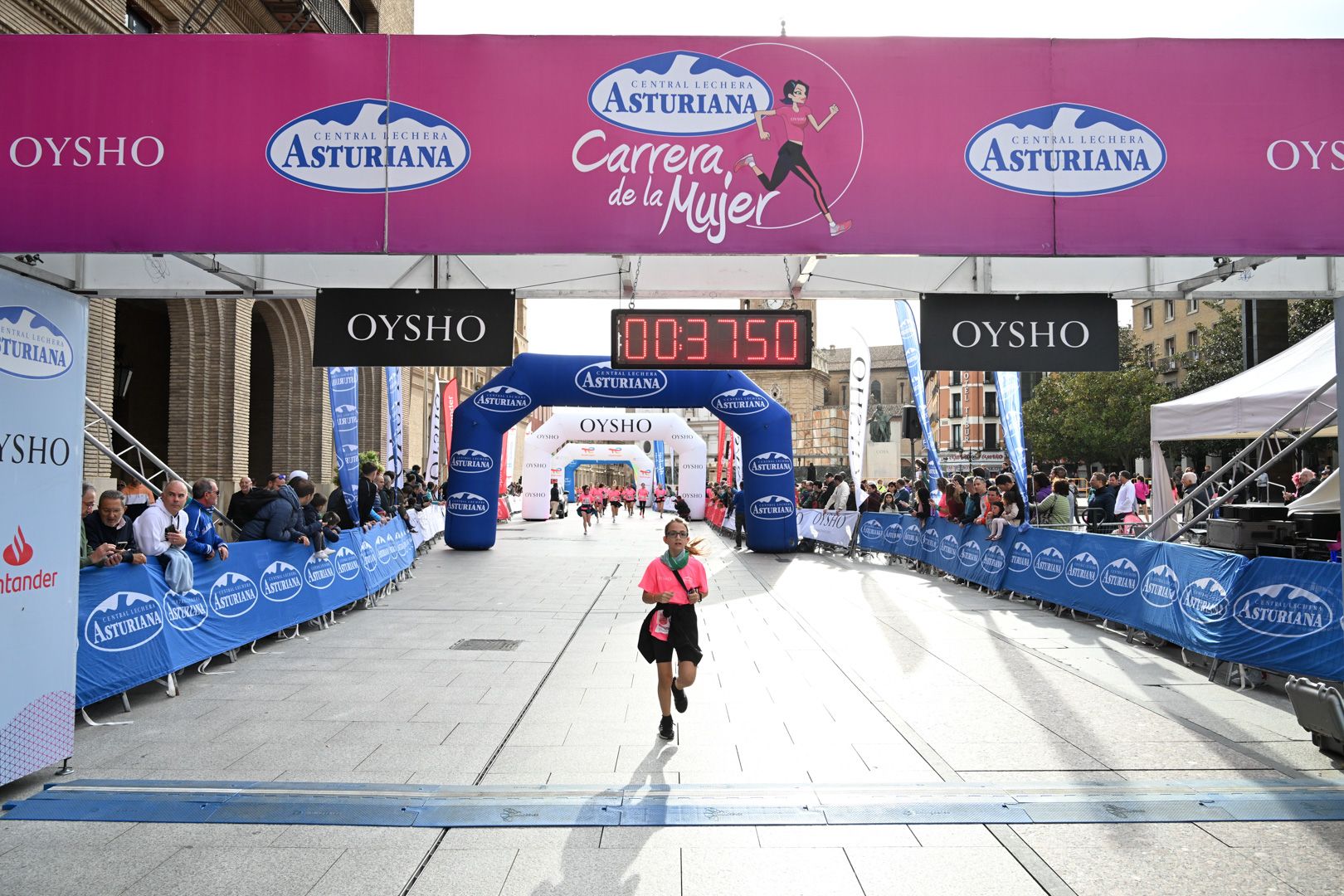 Todas las fotos de la Carrera de la Mujer de Zaragoza 2023. 4876