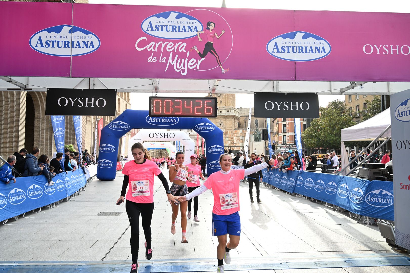 Todas las fotos de la Carrera de la Mujer de Zaragoza 2023. 4637