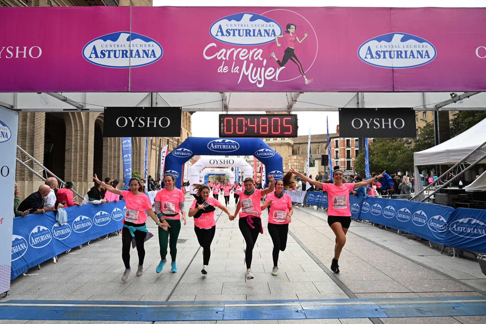 Todas las fotos de la Carrera de la Mujer de Zaragoza 2023. 5597