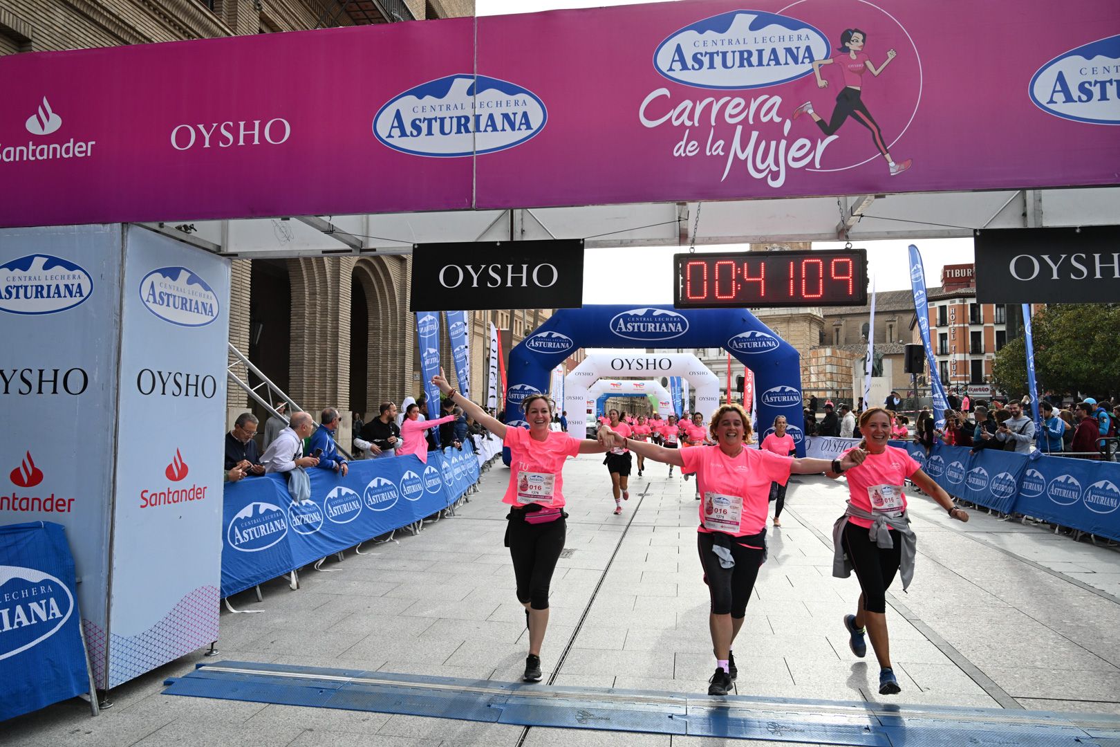 Todas las fotos de la Carrera de la Mujer de Zaragoza 2023. 5123