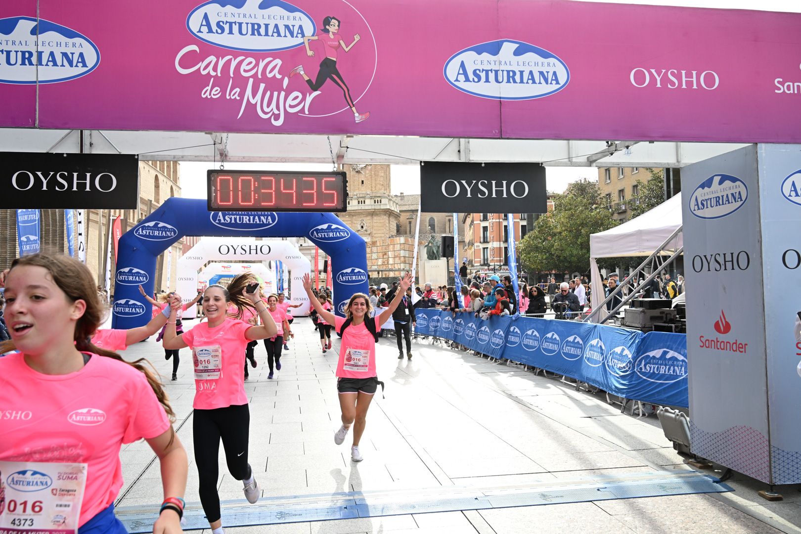 Todas las fotos de la Carrera de la Mujer de Zaragoza 2023. 4646