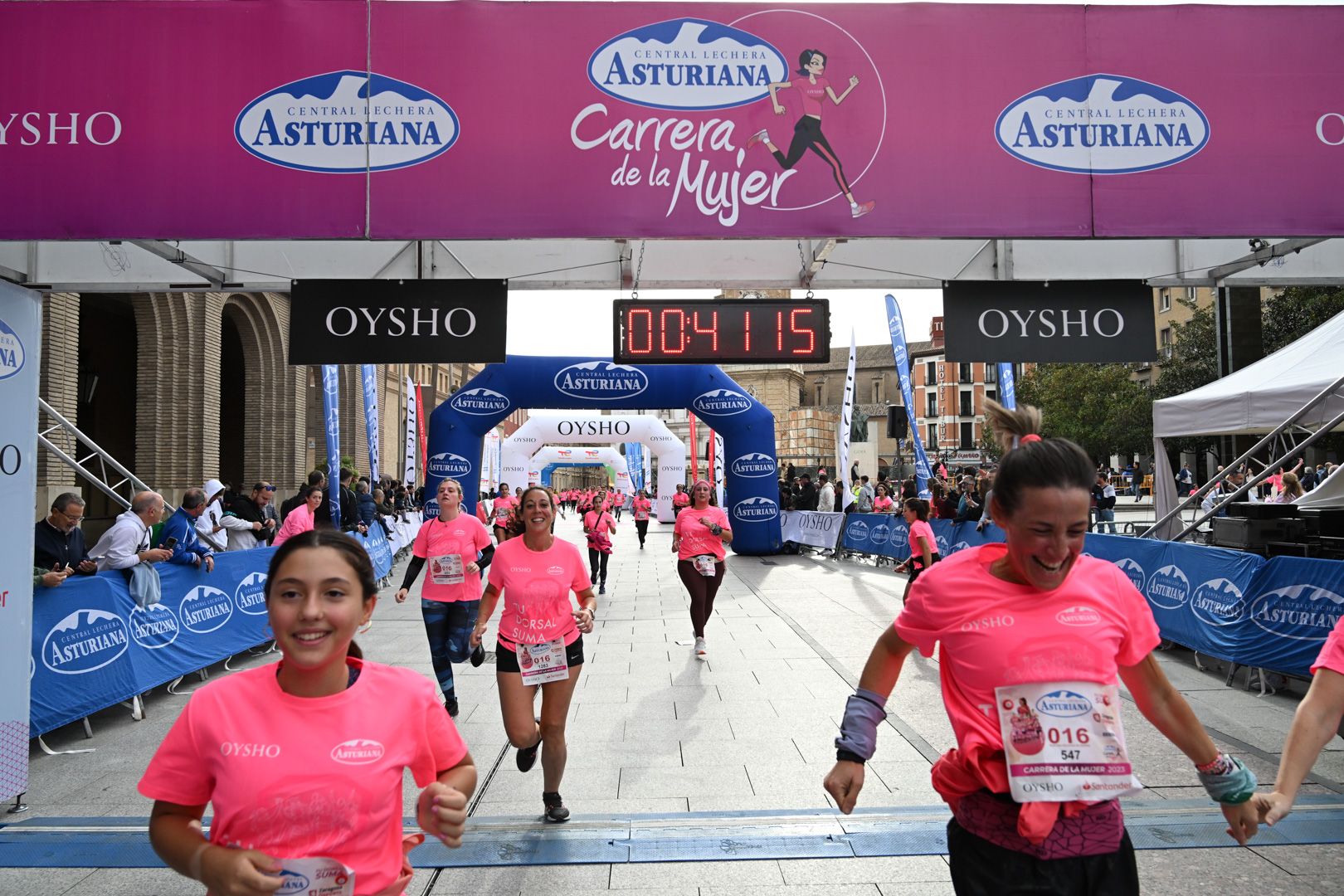 Todas las fotos de la Carrera de la Mujer de Zaragoza 2023. 5131
