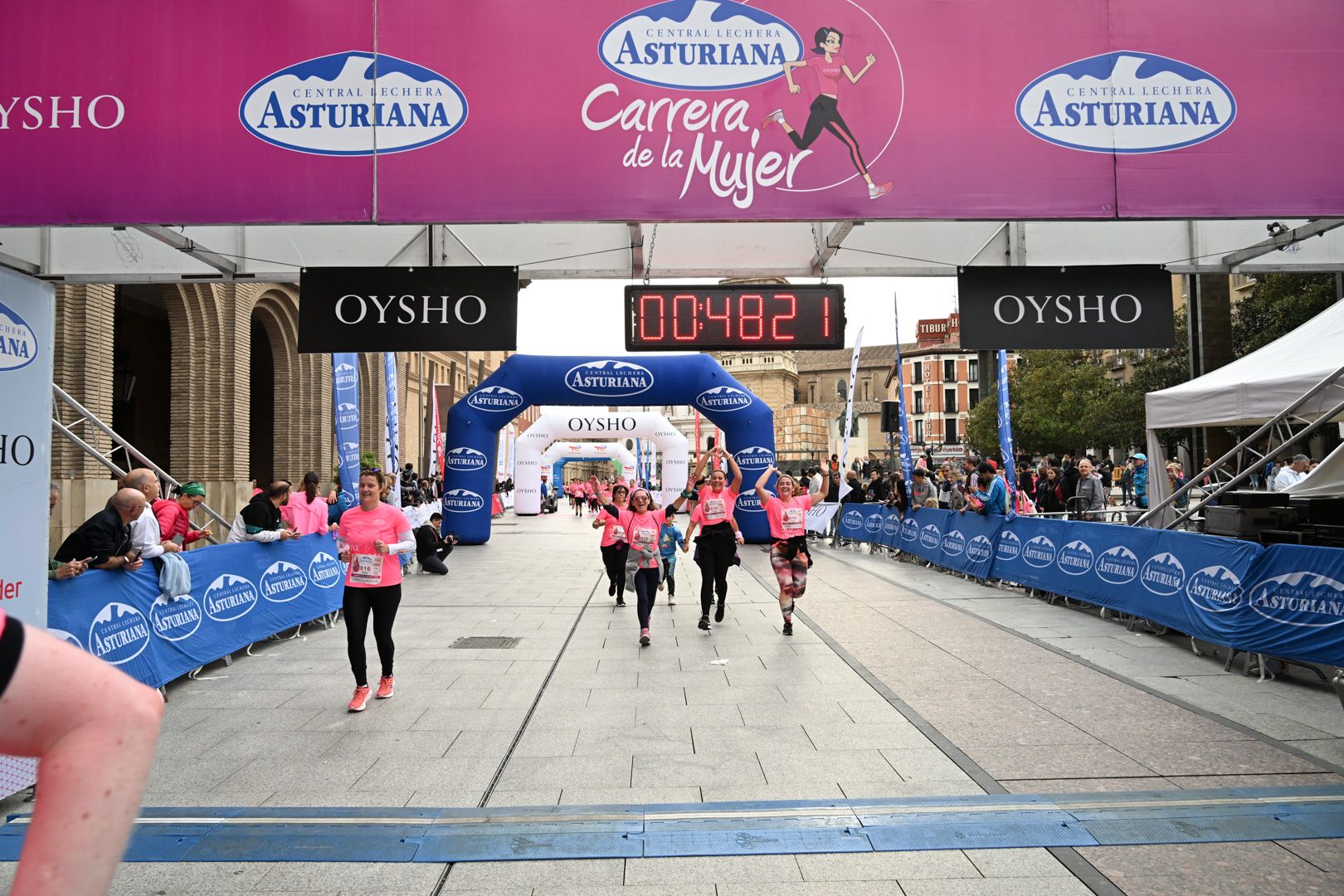 Todas las fotos de la Carrera de la Mujer de Zaragoza 2023. 5610
