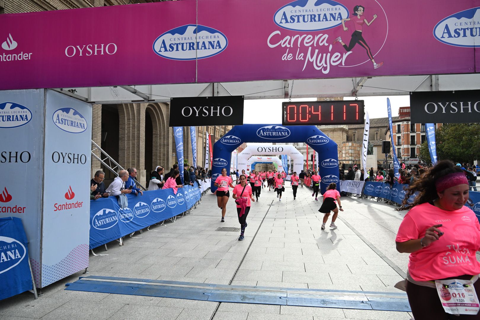 Todas las fotos de la Carrera de la Mujer de Zaragoza 2023. 5134