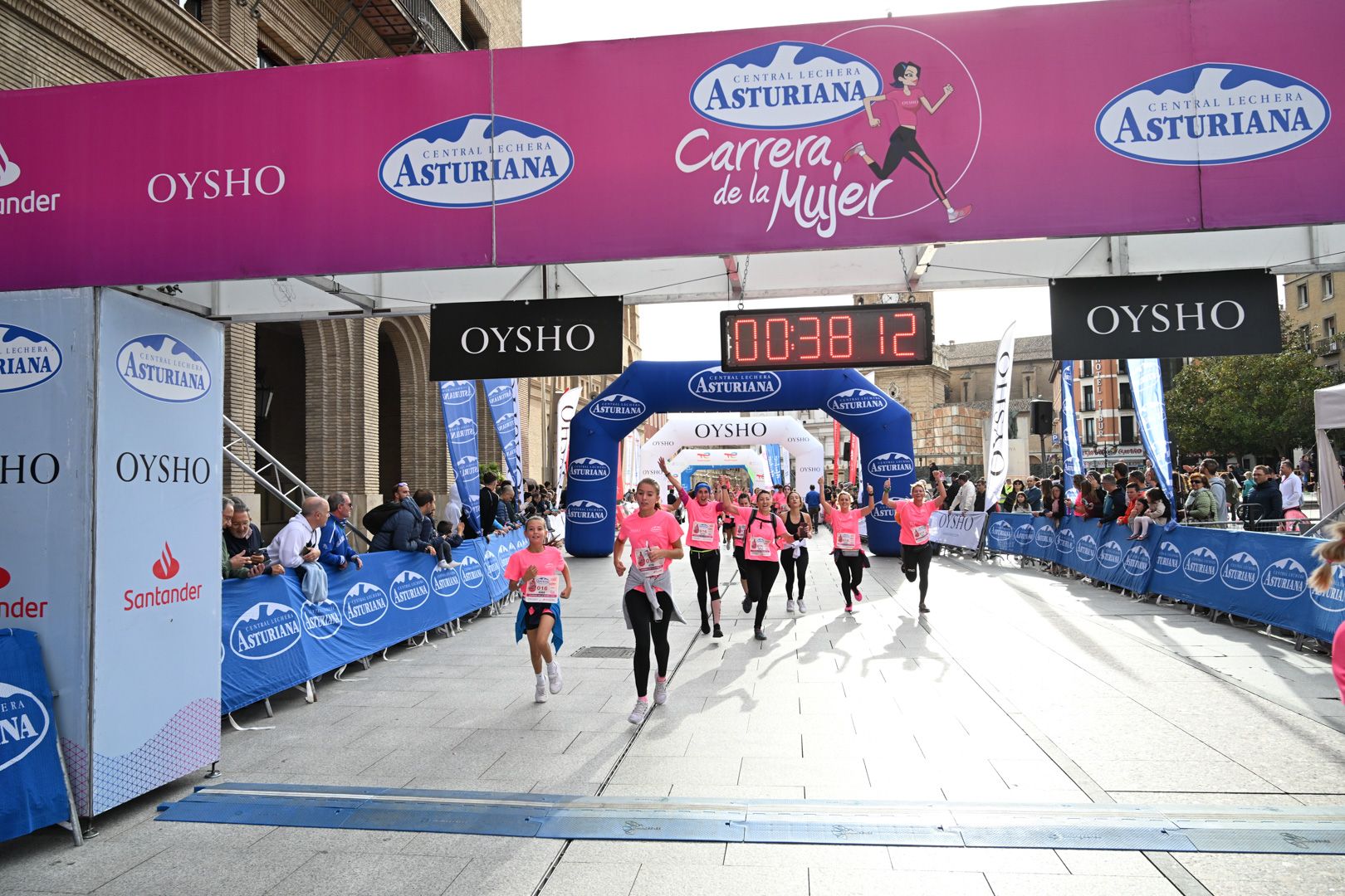 Todas las fotos de la Carrera de la Mujer de Zaragoza 2023. 4896