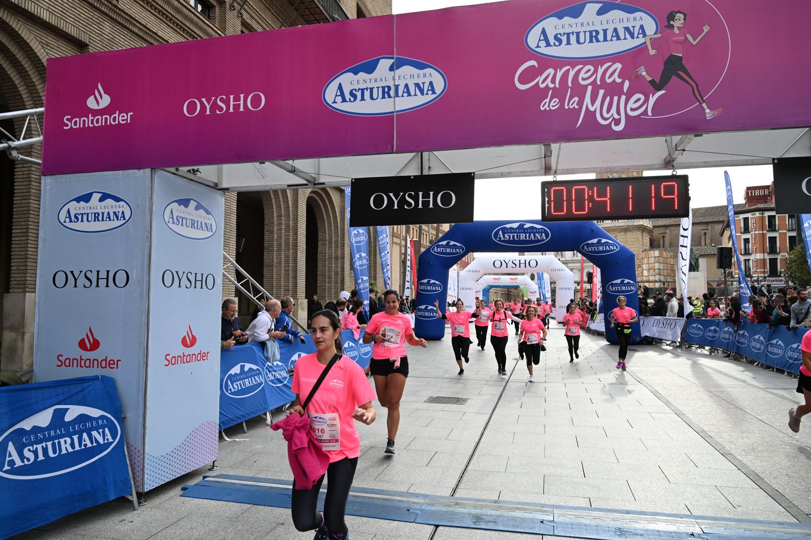 Todas las fotos de la Carrera de la Mujer de Zaragoza 2023. 5135