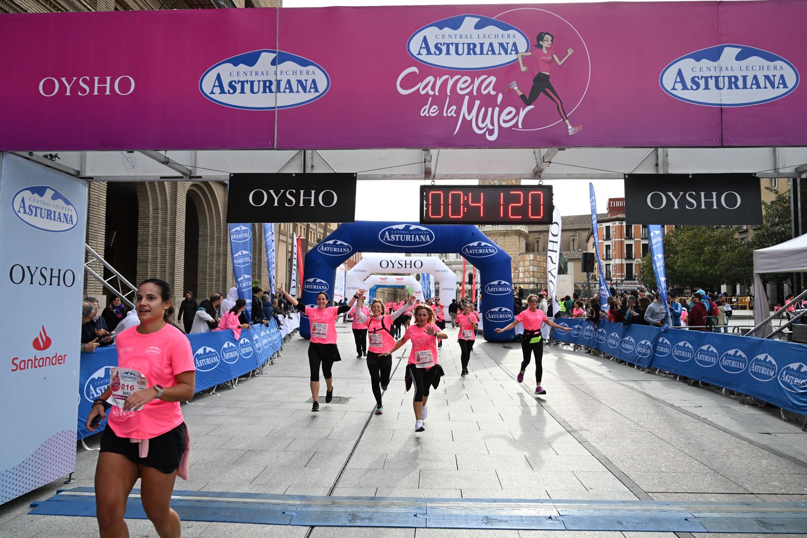 Todas las fotos de la Carrera de la Mujer de Zaragoza 2023. 5136
