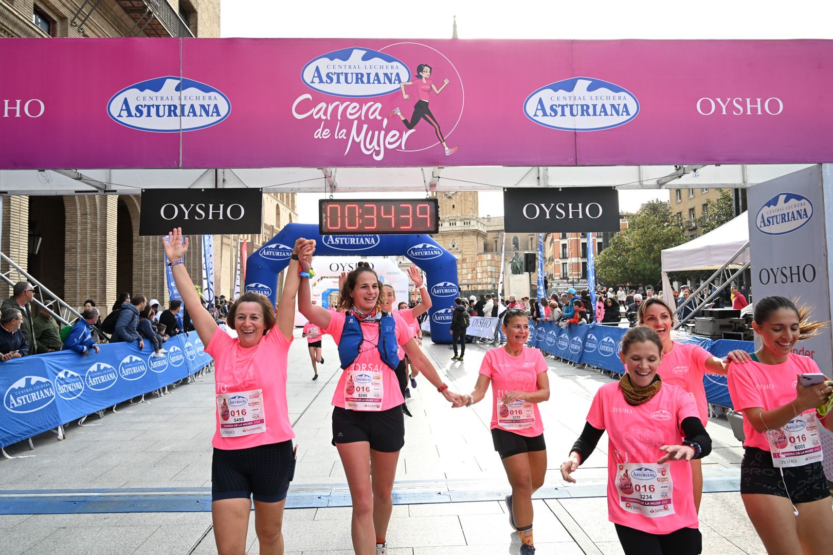 Todas las fotos de la Carrera de la Mujer de Zaragoza 2023. 4655