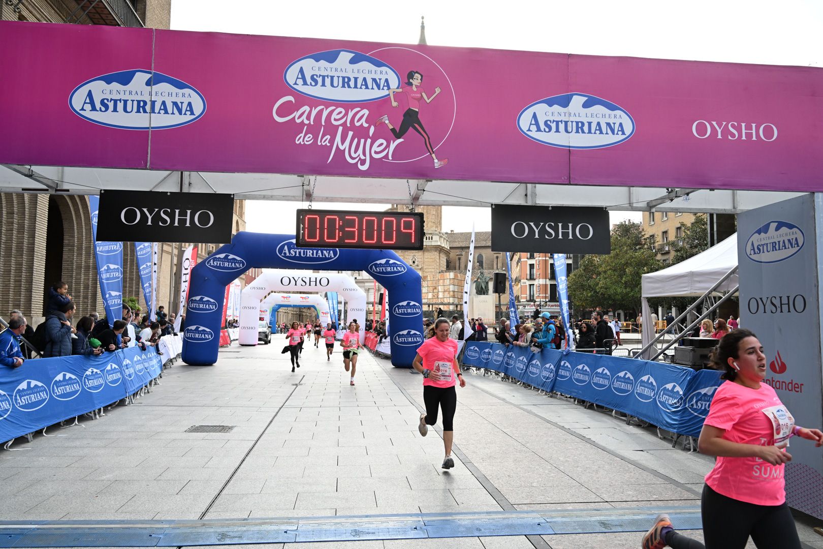 Todas las fotos de la Carrera de la Mujer de Zaragoza 2023. 4434