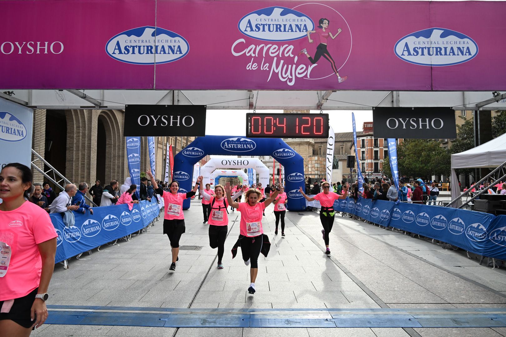 Todas las fotos de la Carrera de la Mujer de Zaragoza 2023. 5137