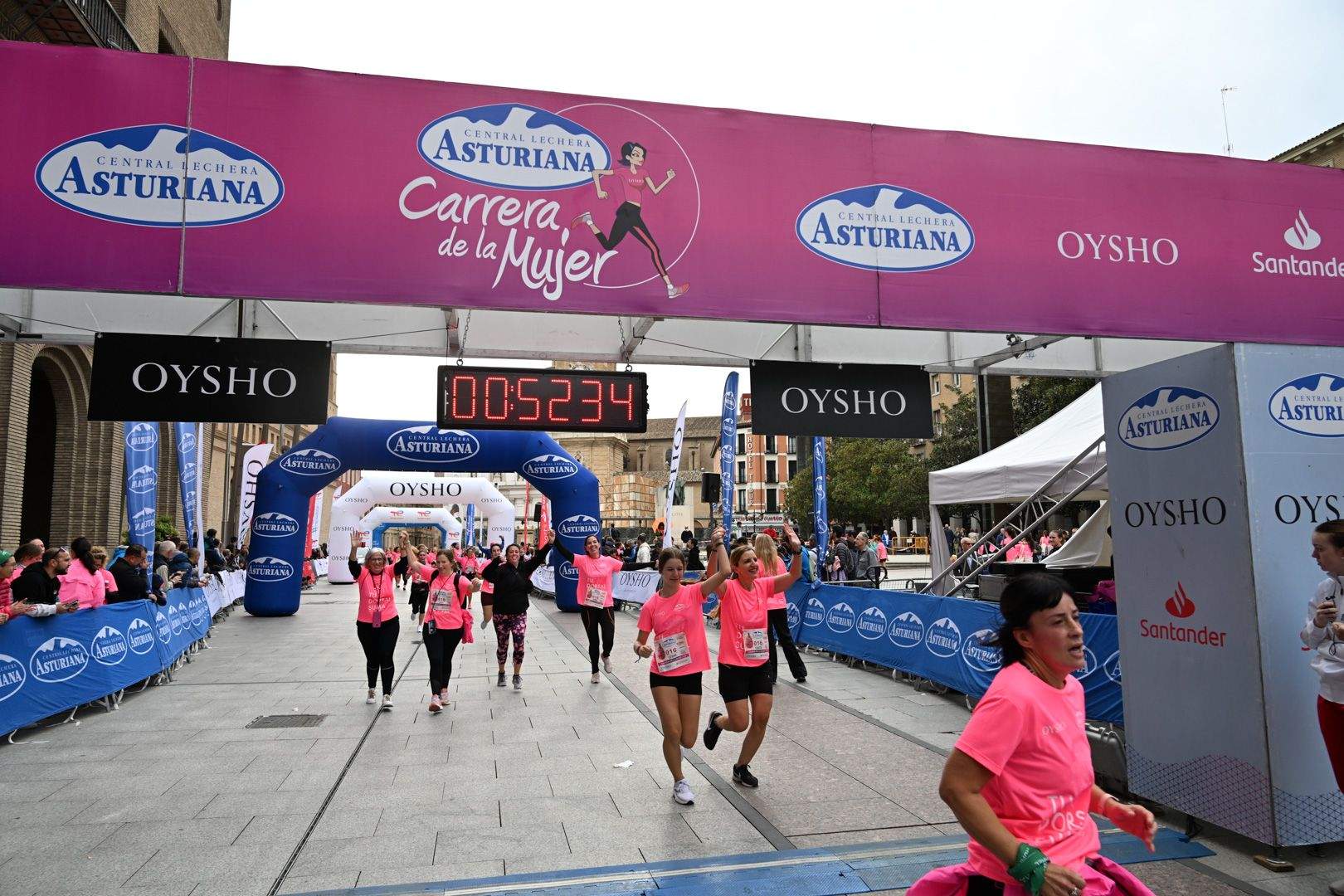 Todas las fotos de la Carrera de la Mujer de Zaragoza 2023. 5858