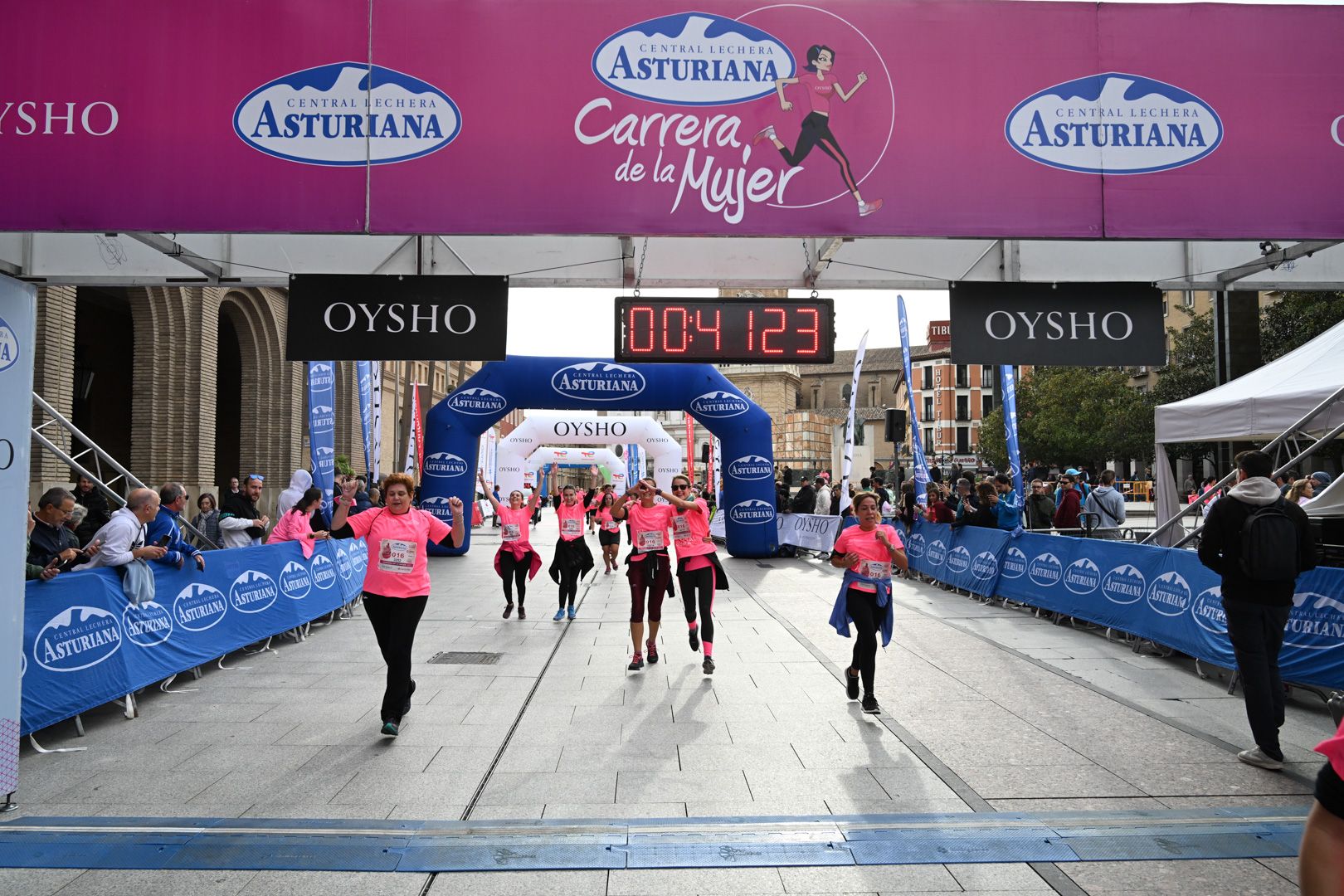 Todas las fotos de la Carrera de la Mujer de Zaragoza 2023. 5142