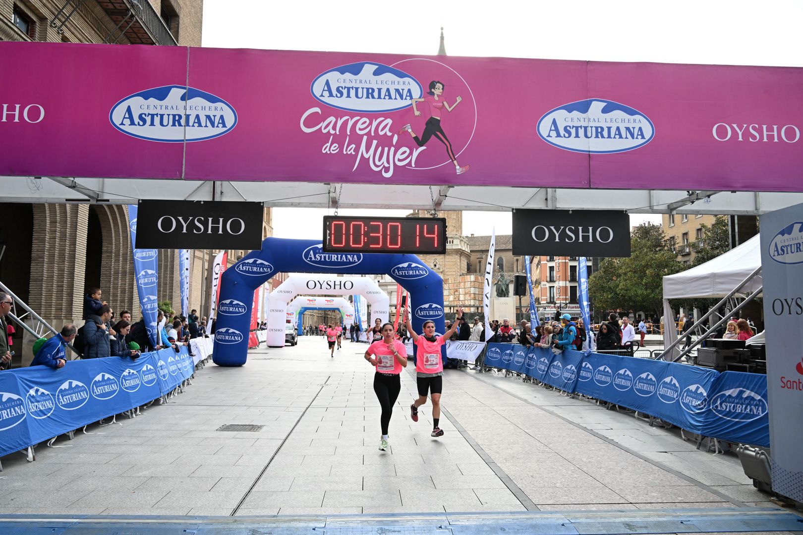 Todas las fotos de la Carrera de la Mujer de Zaragoza 2023. 4440