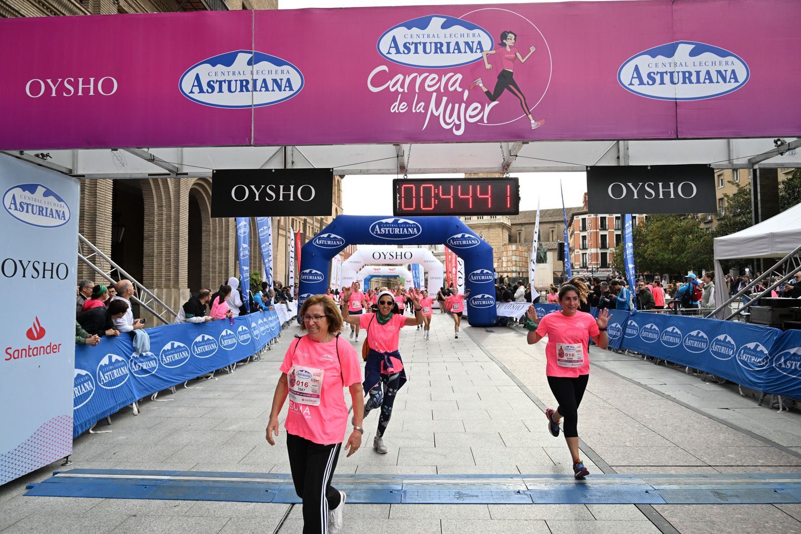 Todas las fotos de la Carrera de la Mujer de Zaragoza 2023. 5378