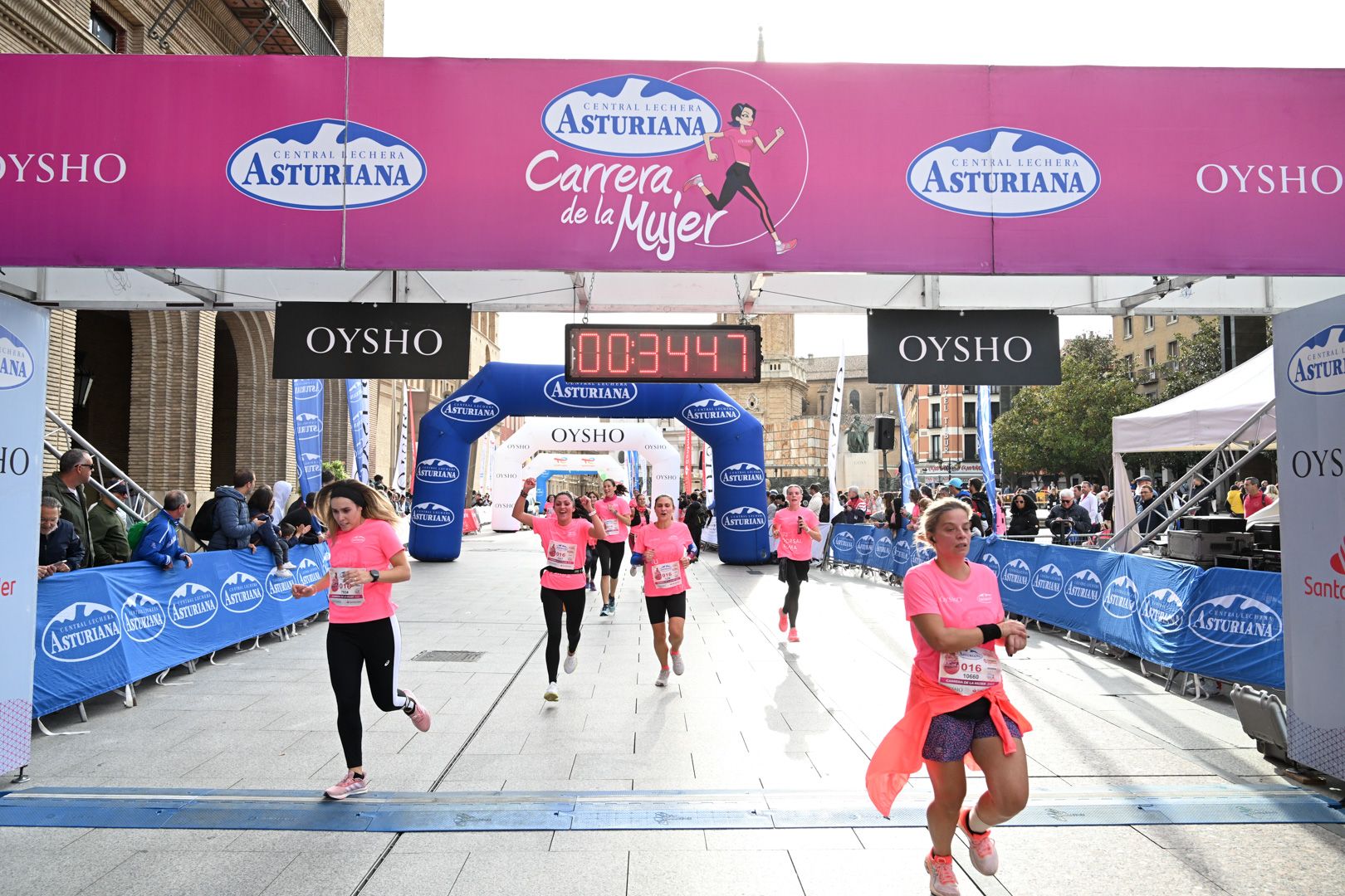 Todas las fotos de la Carrera de la Mujer de Zaragoza 2023. 4662