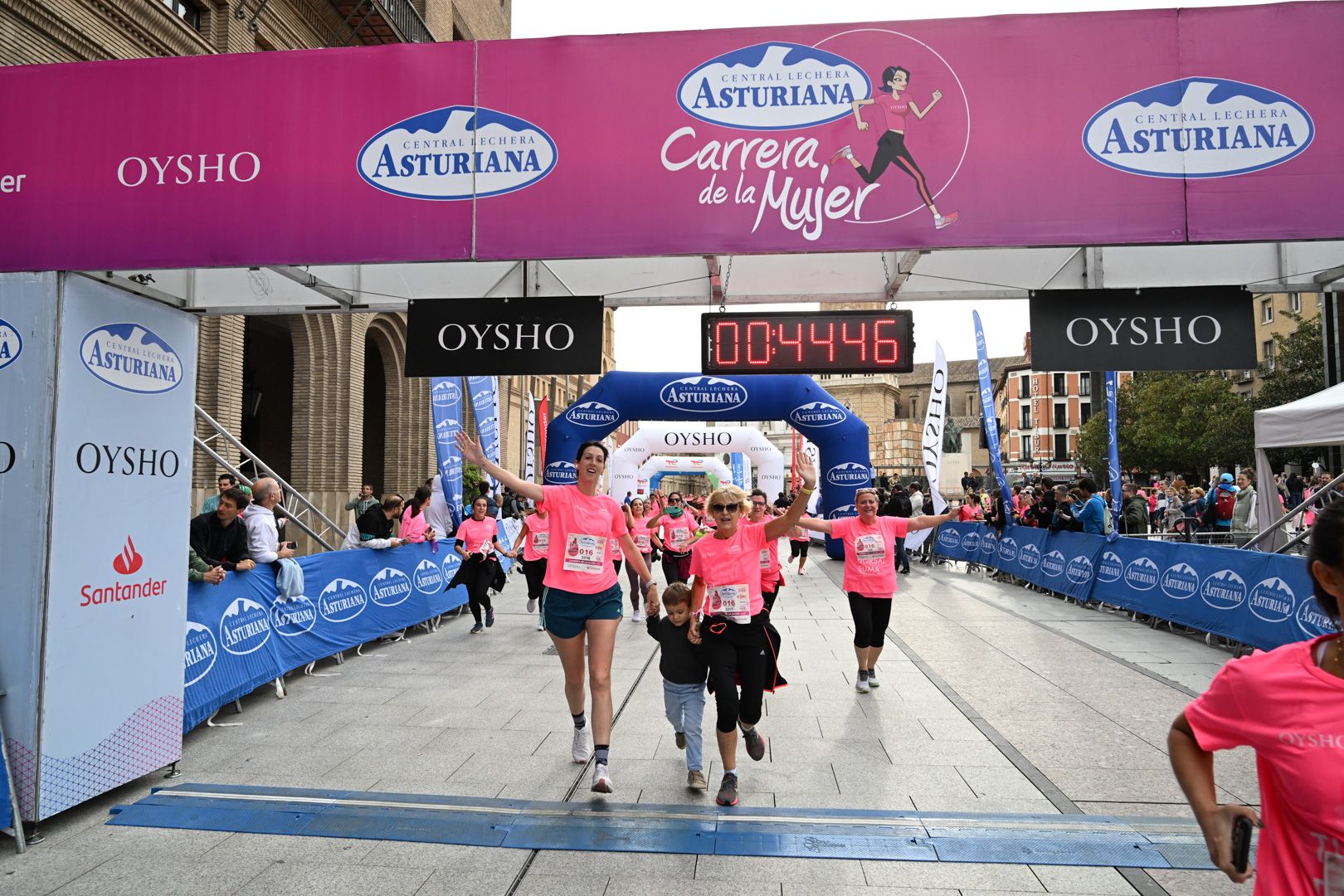 Todas las fotos de la Carrera de la Mujer de Zaragoza 2023. 5382