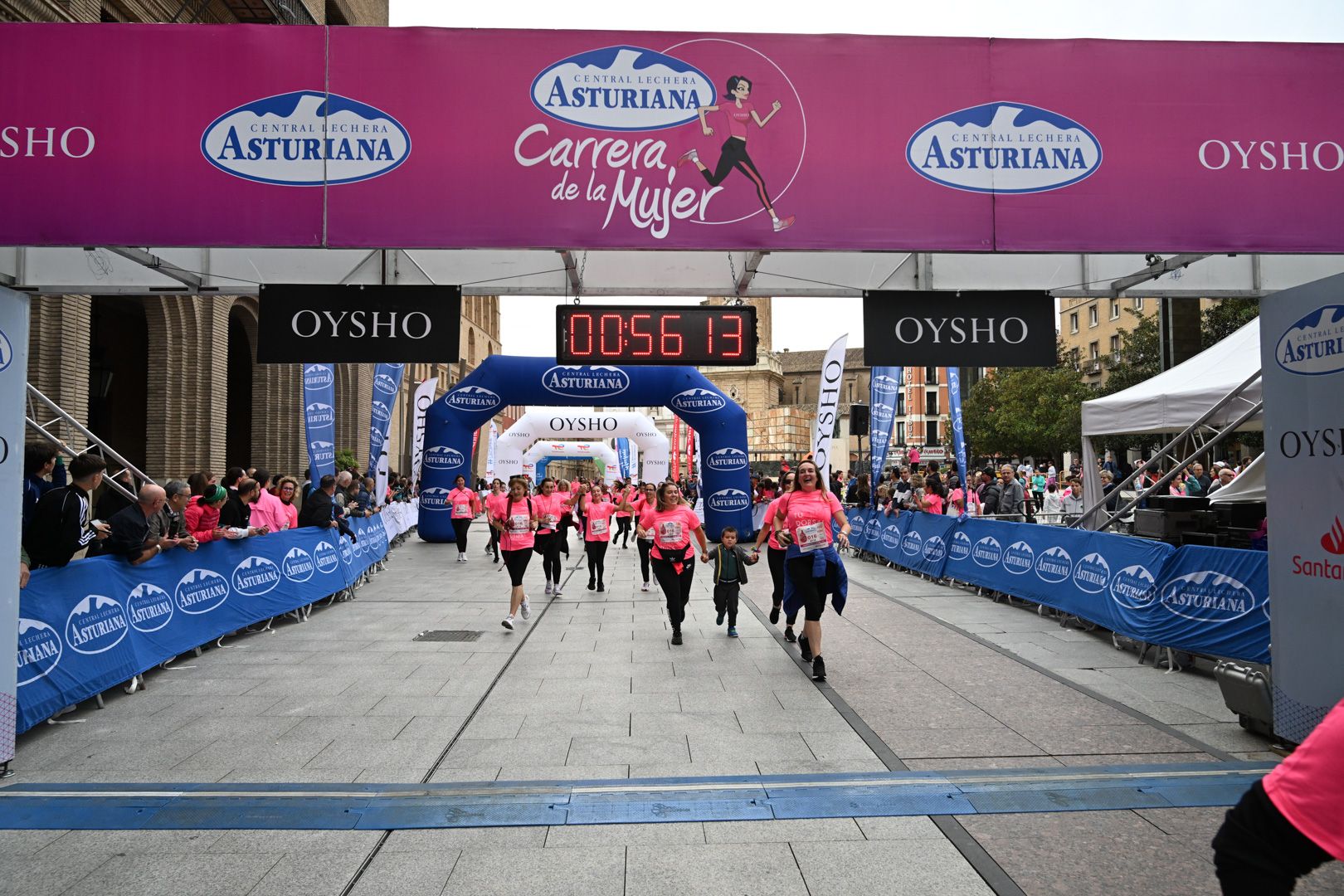 Todas las fotos de la Carrera de la Mujer de Zaragoza 2023. 6068