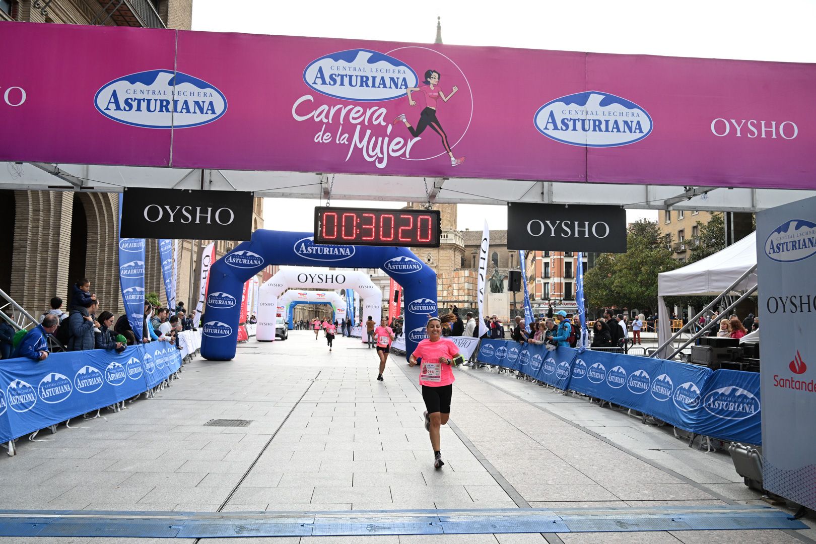 Todas las fotos de la Carrera de la Mujer de Zaragoza 2023. 4445