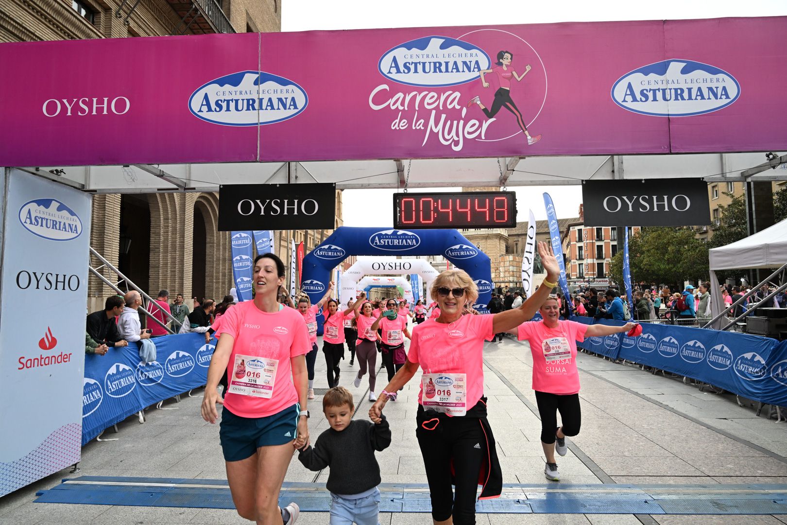 Todas las fotos de la Carrera de la Mujer de Zaragoza 2023. 5383
