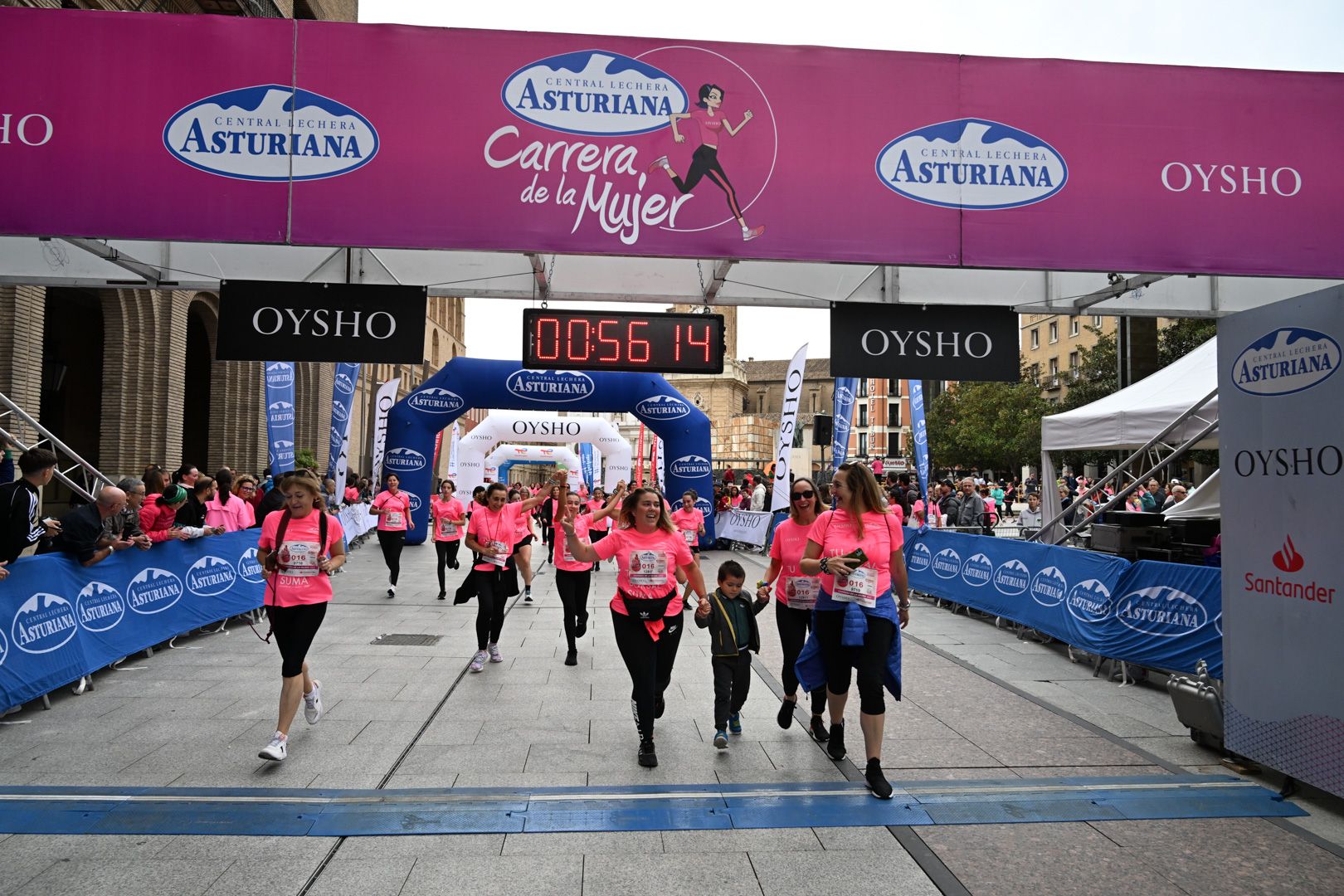 Todas las fotos de la Carrera de la Mujer de Zaragoza 2023. 6070