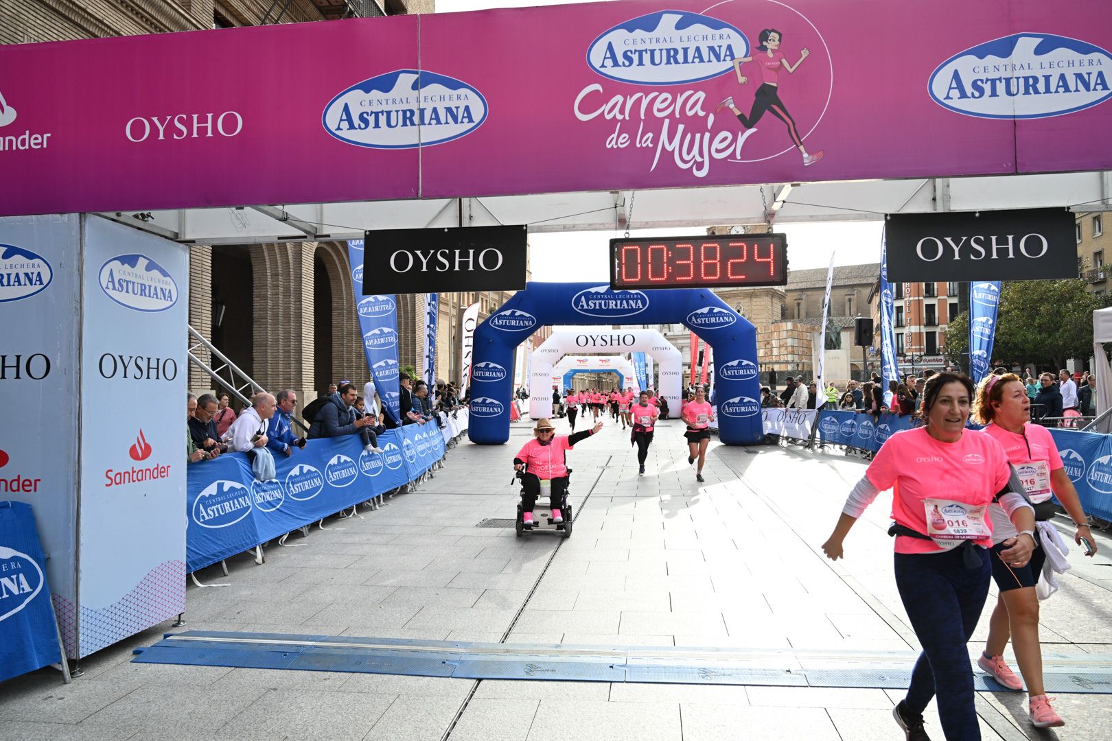 Todas las fotos de la Carrera de la Mujer de Zaragoza 2023. 4913