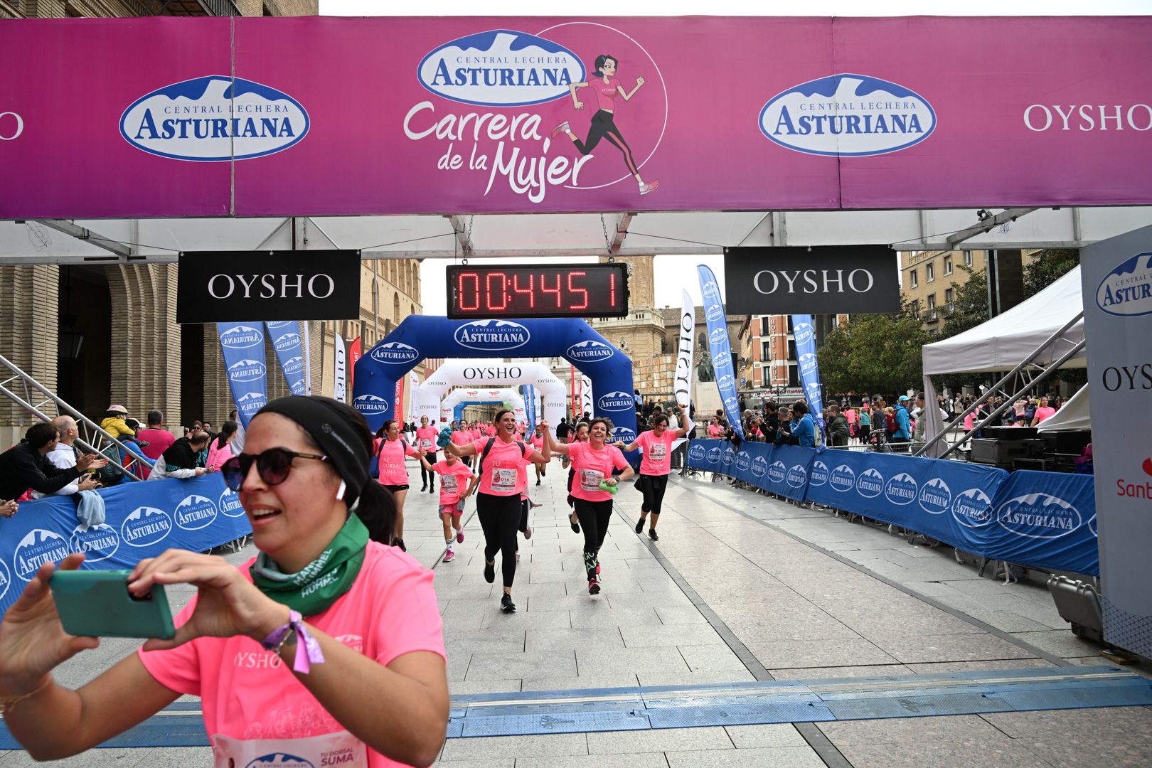 Todas las fotos de la Carrera de la Mujer de Zaragoza 2023. 5388