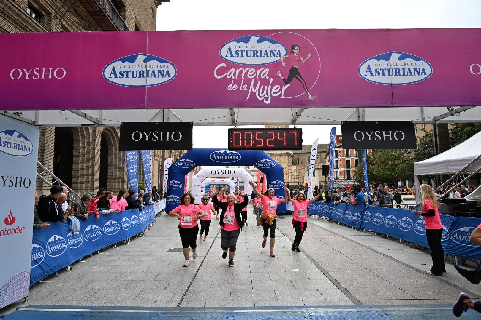 Todas las fotos de la Carrera de la Mujer de Zaragoza 2023. 5872