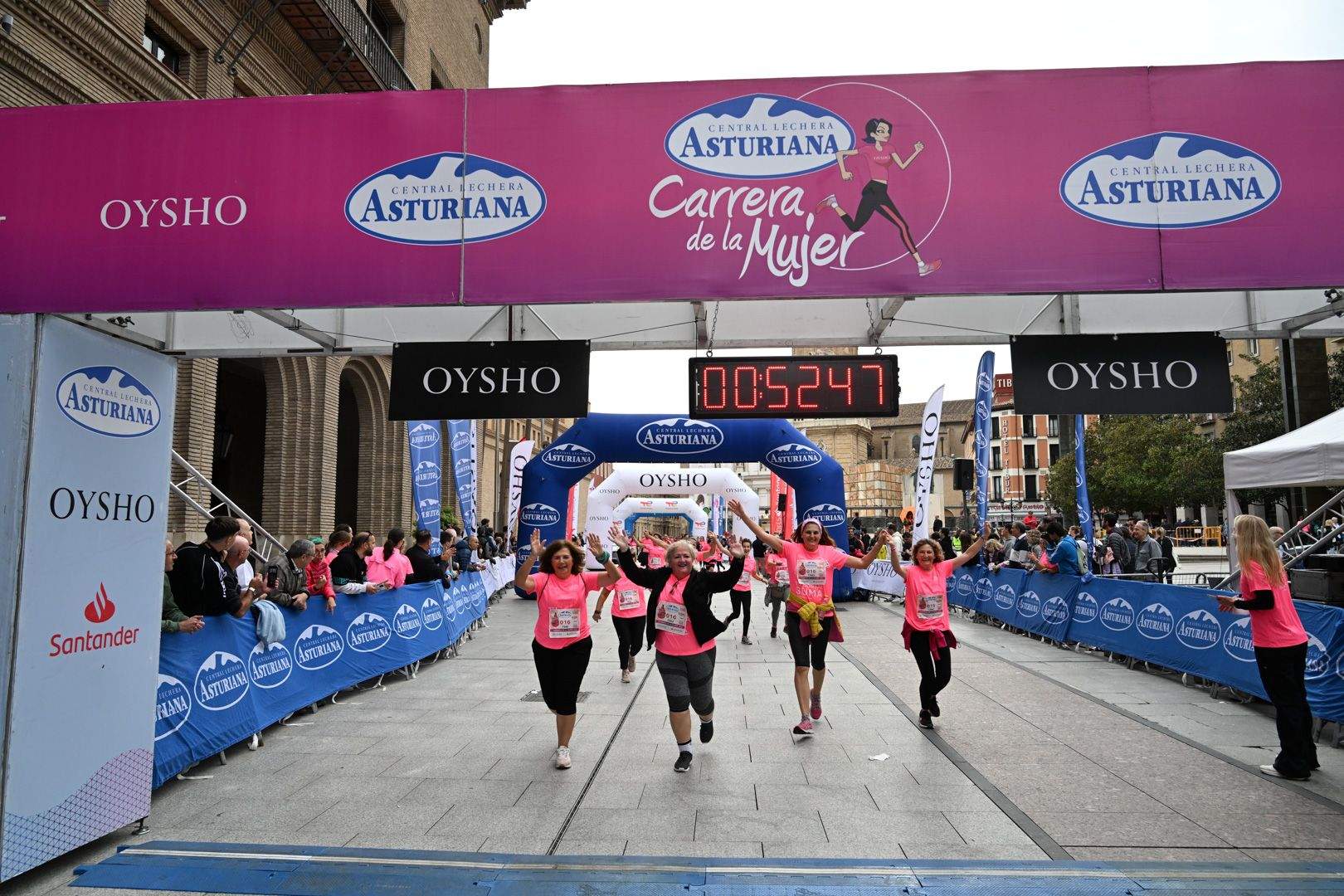 Todas las fotos de la Carrera de la Mujer de Zaragoza 2023. 5873