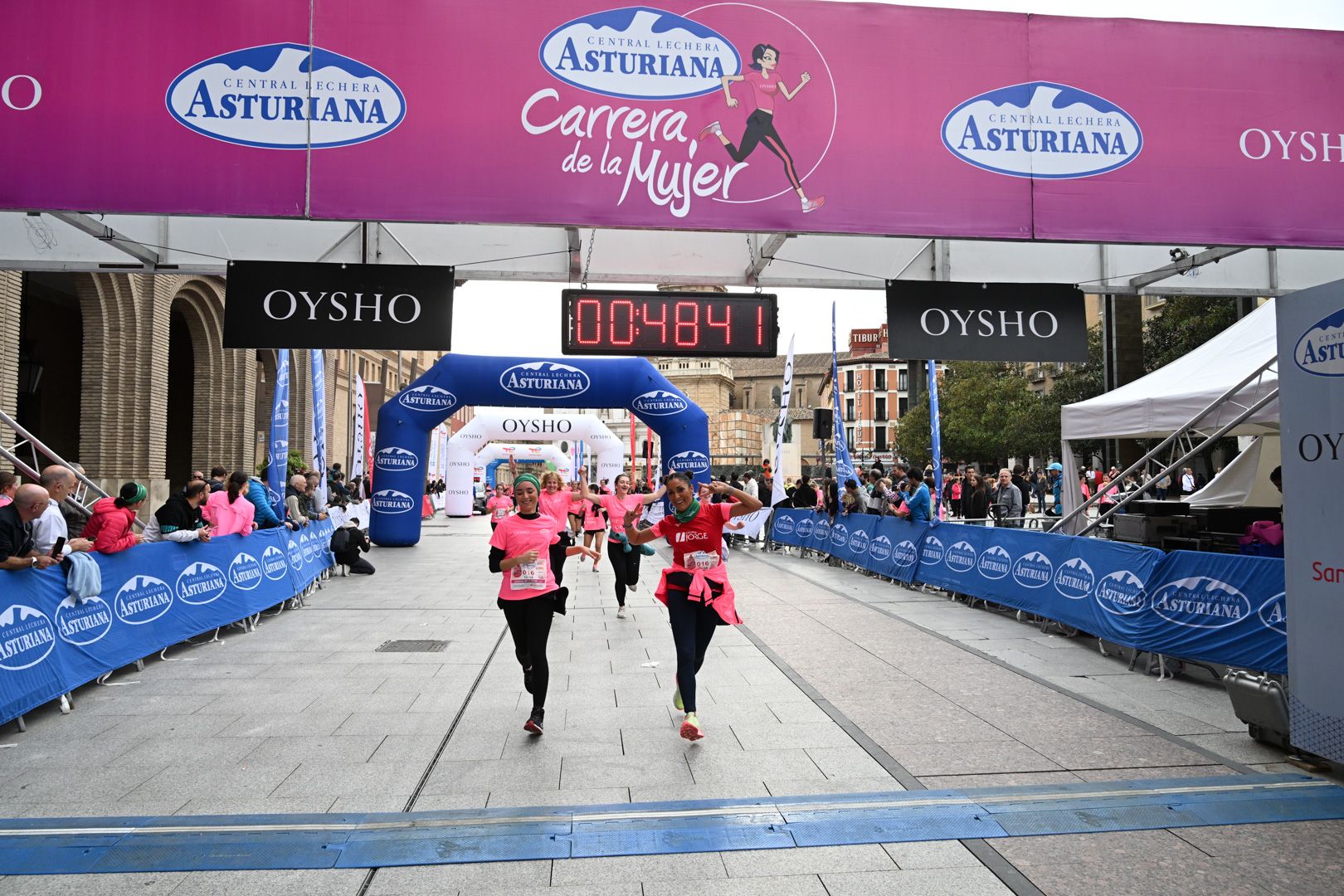 Todas las fotos de la Carrera de la Mujer de Zaragoza 2023. 5632