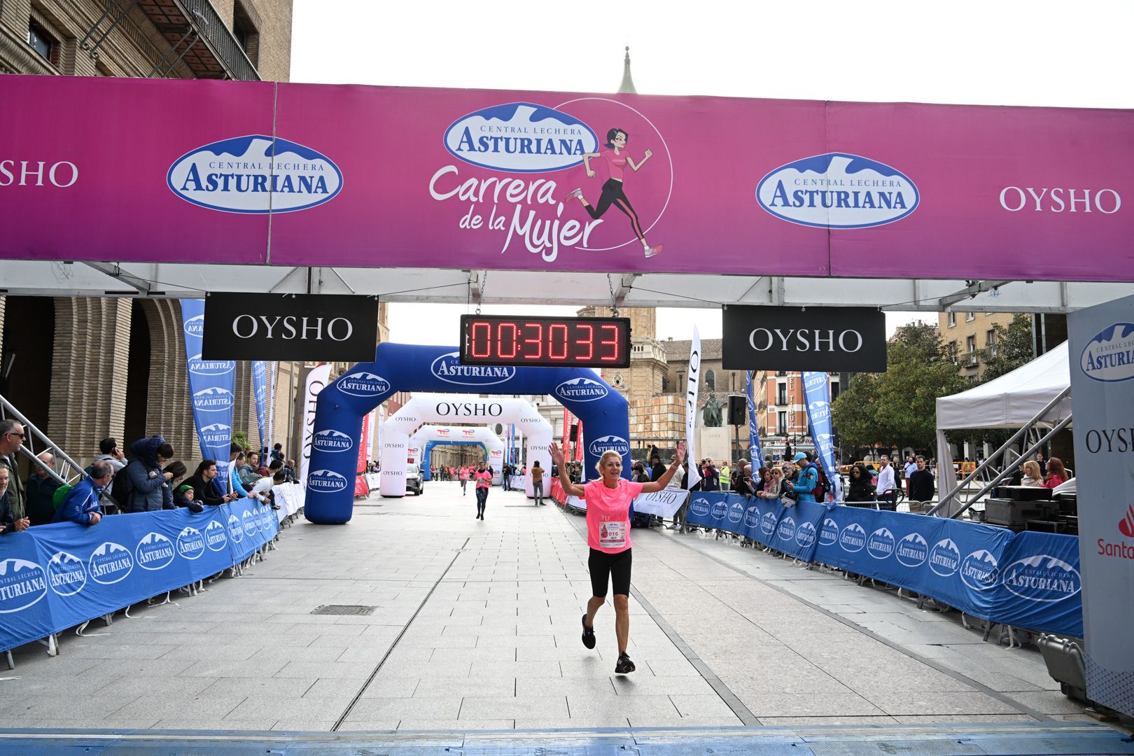 Todas las fotos de la Carrera de la Mujer de Zaragoza 2023. 4454