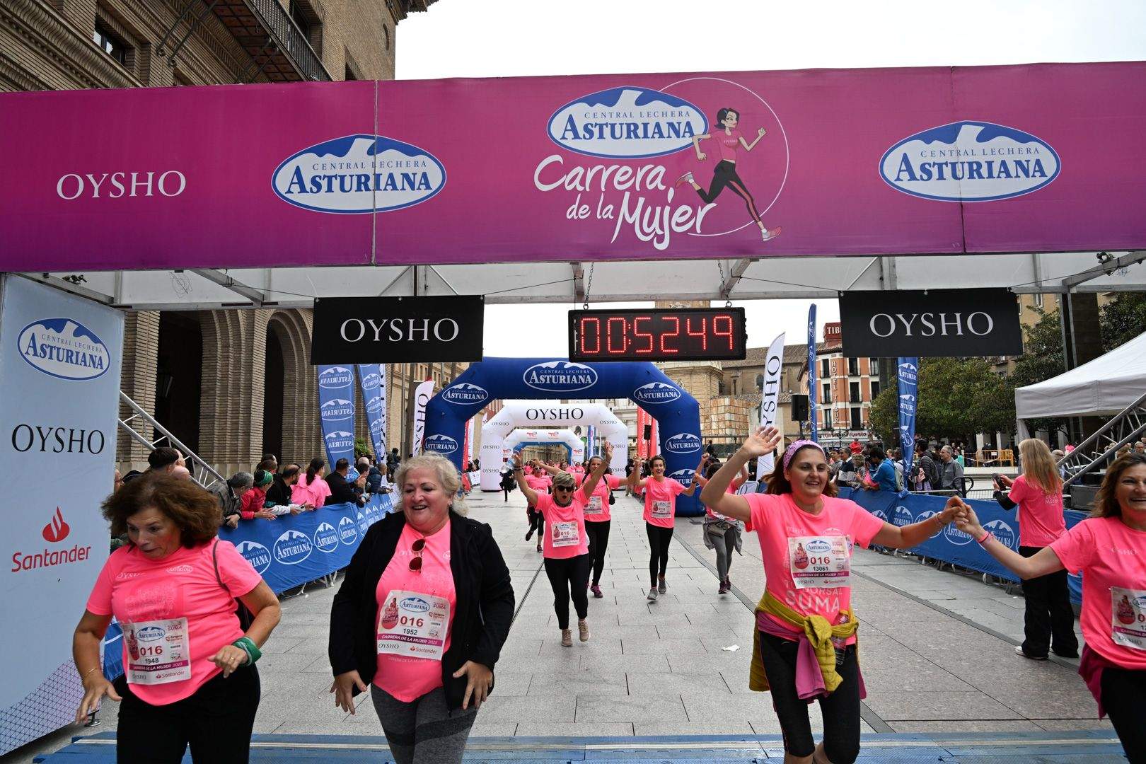 Todas las fotos de la Carrera de la Mujer de Zaragoza 2023. 5876