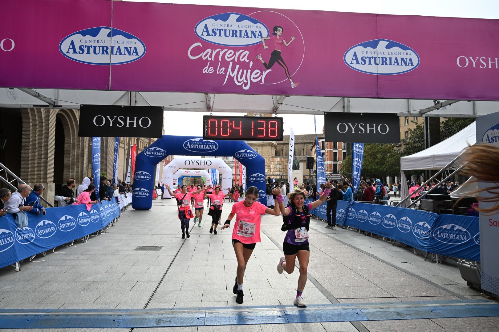 Todas las fotos de la Carrera de la Mujer de Zaragoza 2023. 5158