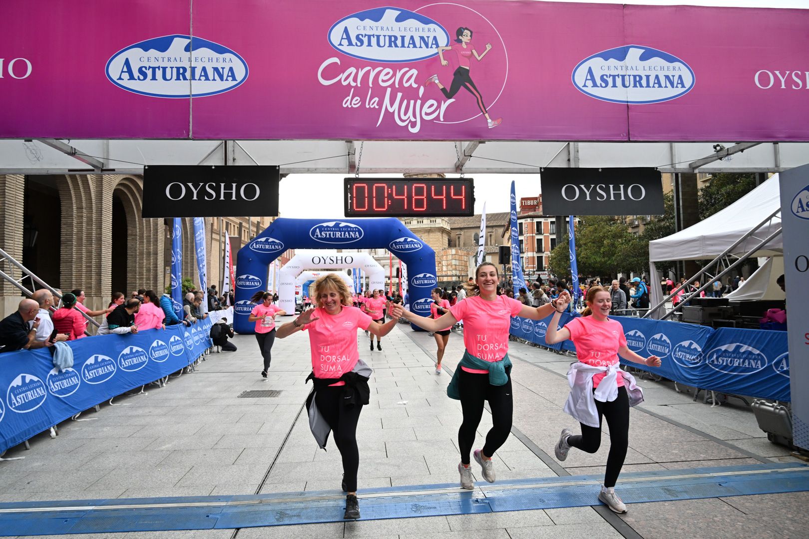 Todas las fotos de la Carrera de la Mujer de Zaragoza 2023. 5636