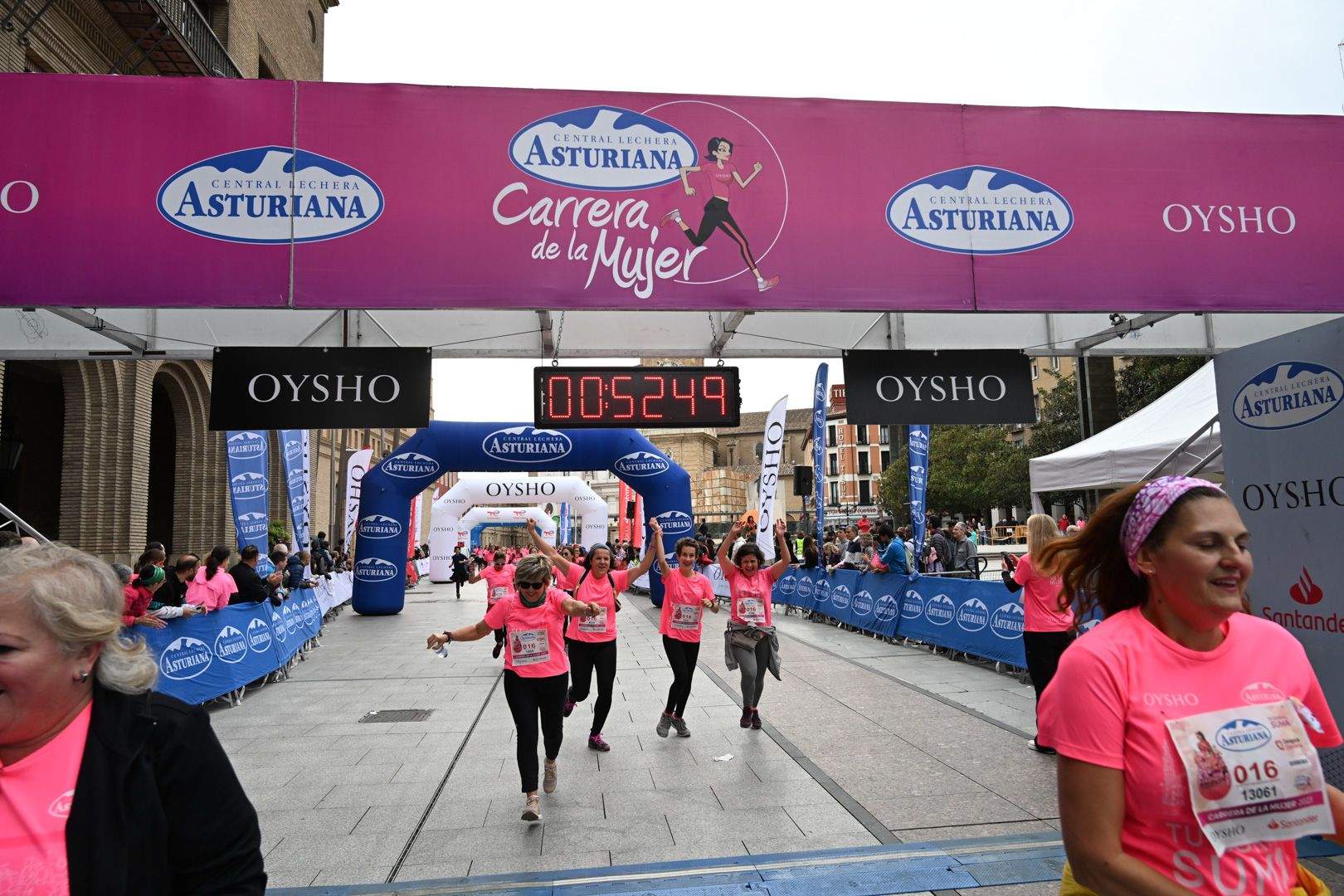 Todas las fotos de la Carrera de la Mujer de Zaragoza 2023. 5878