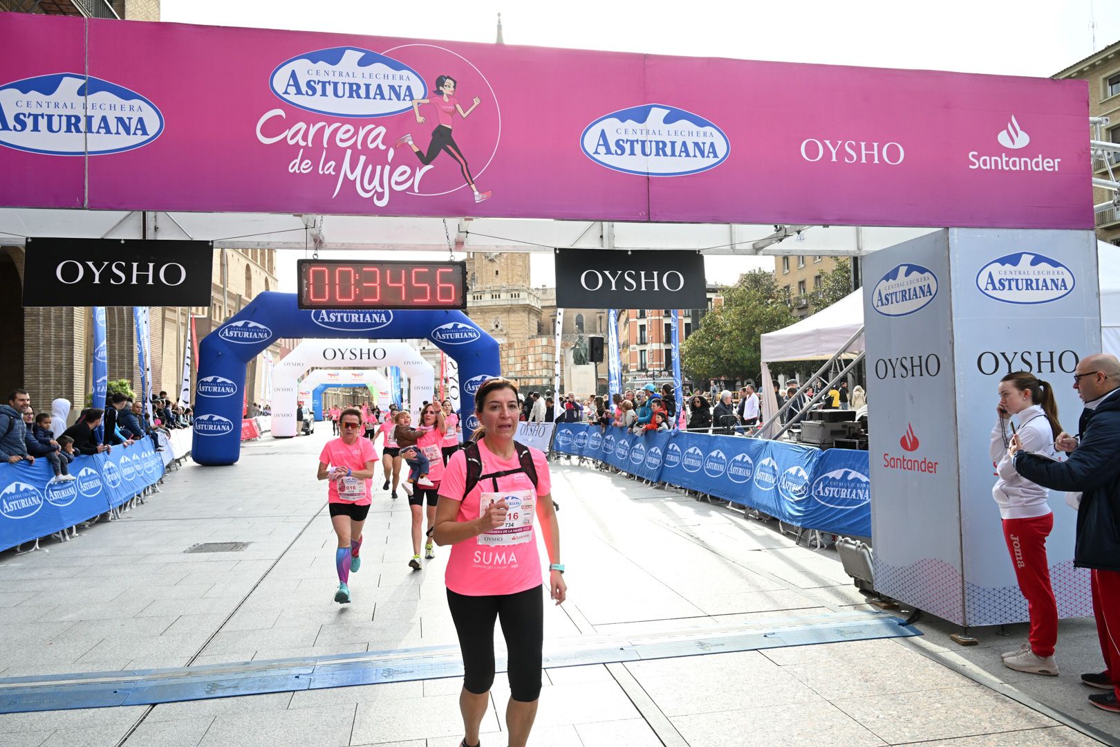 Todas las fotos de la Carrera de la Mujer de Zaragoza 2023. 4679