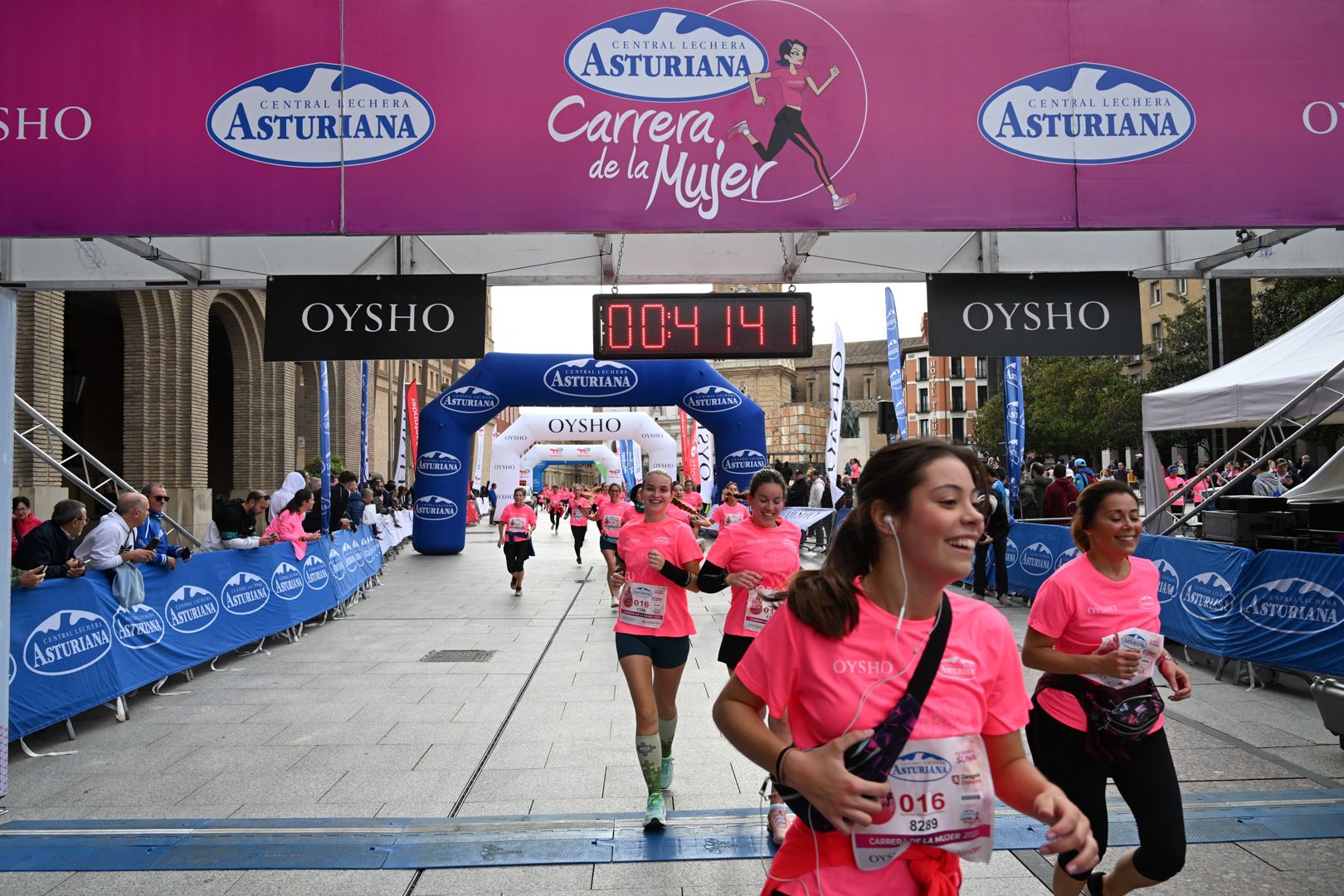 Todas las fotos de la Carrera de la Mujer de Zaragoza 2023. 5162