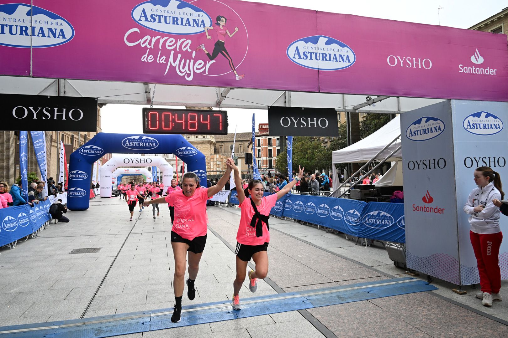 Todas las fotos de la Carrera de la Mujer de Zaragoza 2023. 5640