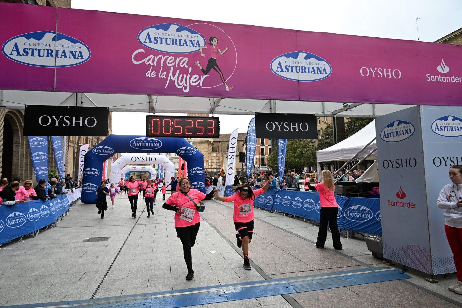Todas las fotos de la Carrera de la Mujer de Zaragoza 2023. 5884