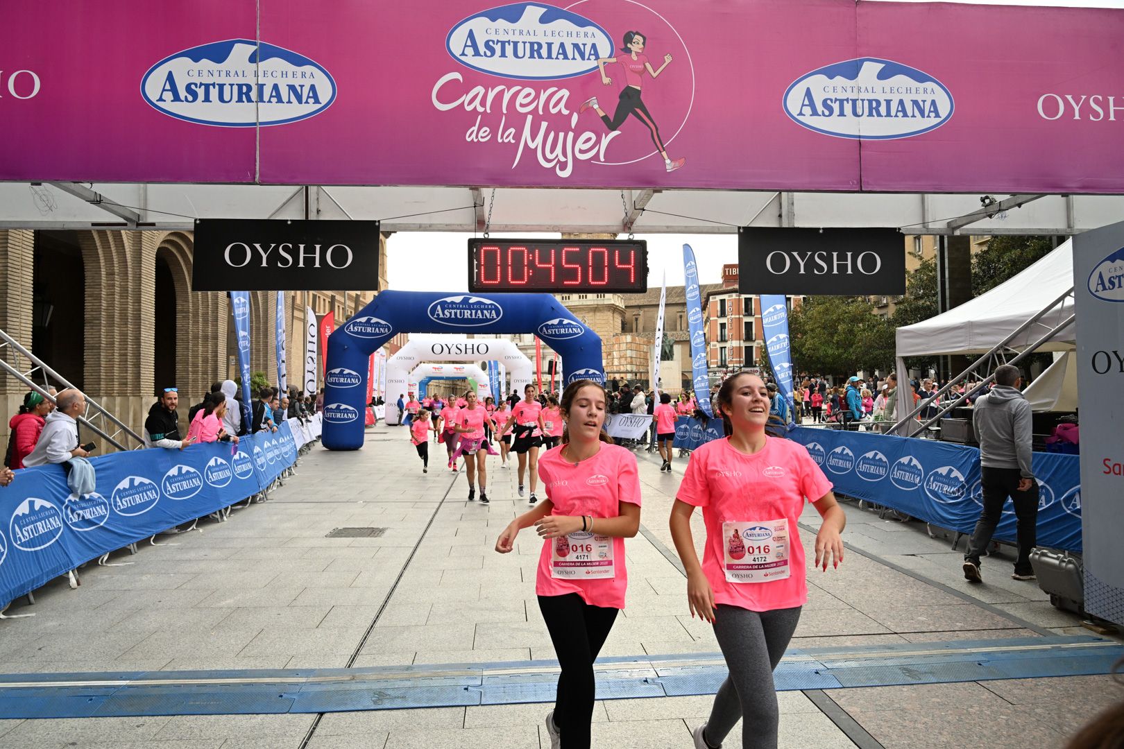 Todas las fotos de la Carrera de la Mujer de Zaragoza 2023. 5404