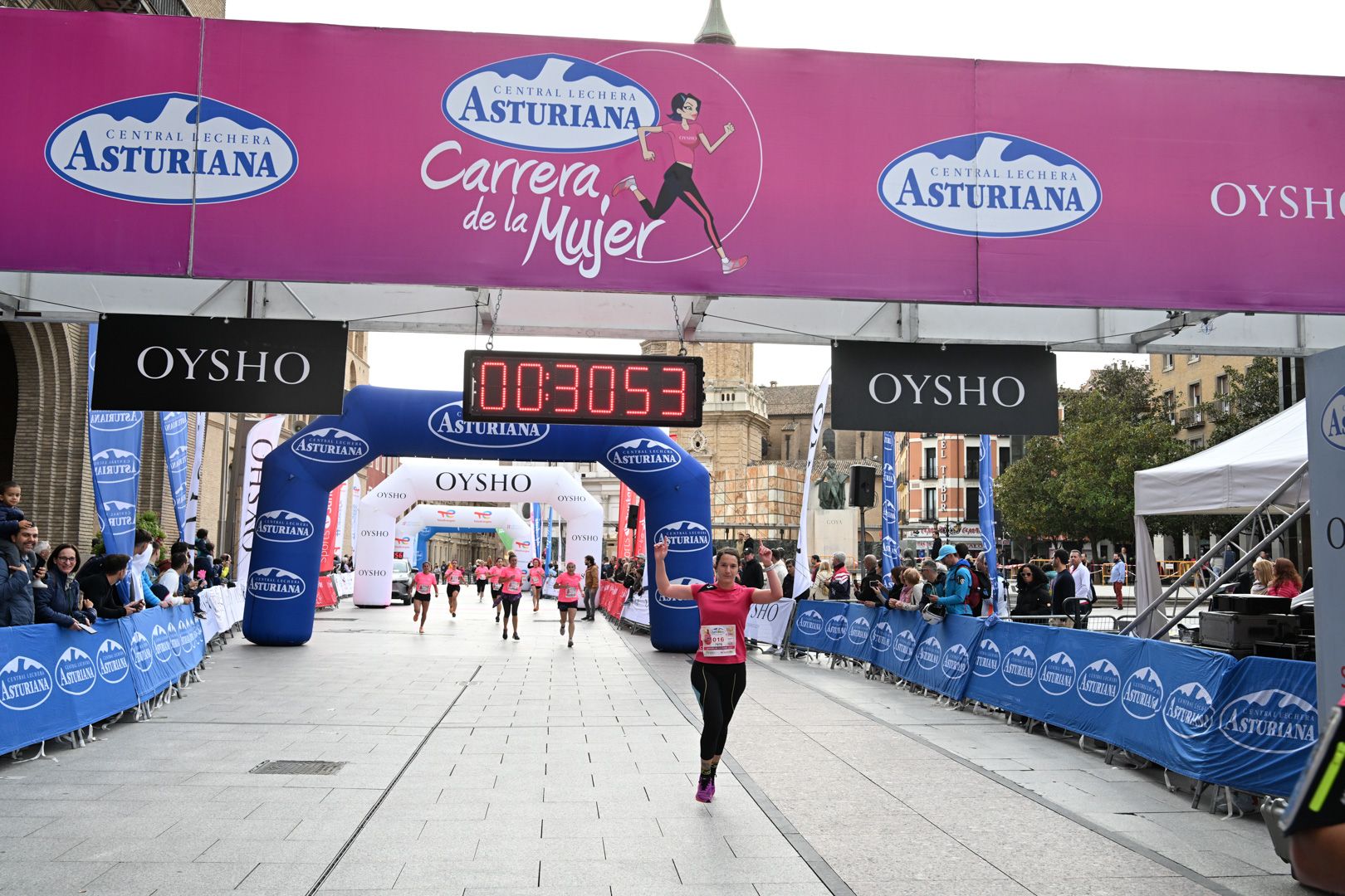Todas las fotos de la Carrera de la Mujer de Zaragoza 2023. 4468