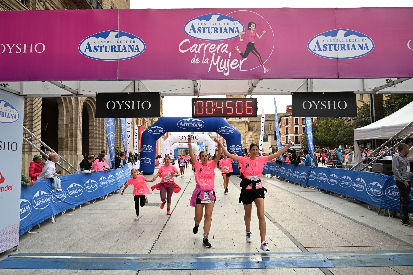 Todas las fotos de la Carrera de la Mujer de Zaragoza 2023. 5406