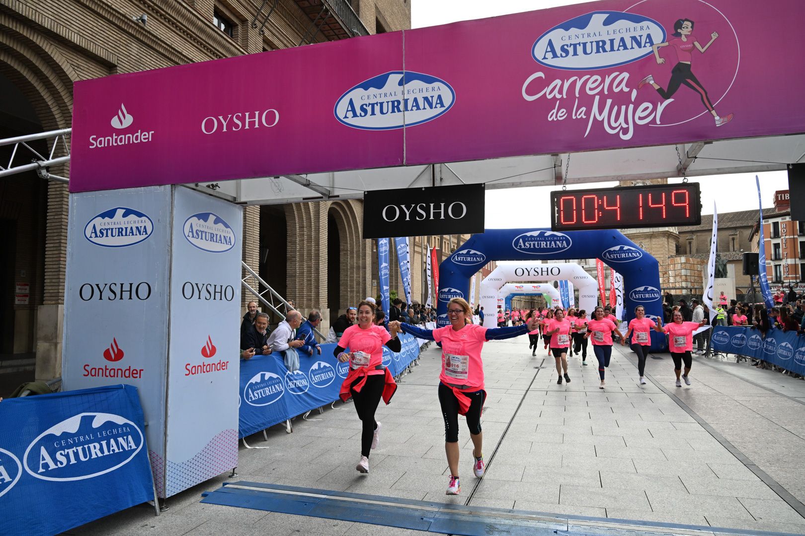 Todas las fotos de la Carrera de la Mujer de Zaragoza 2023. 5171
